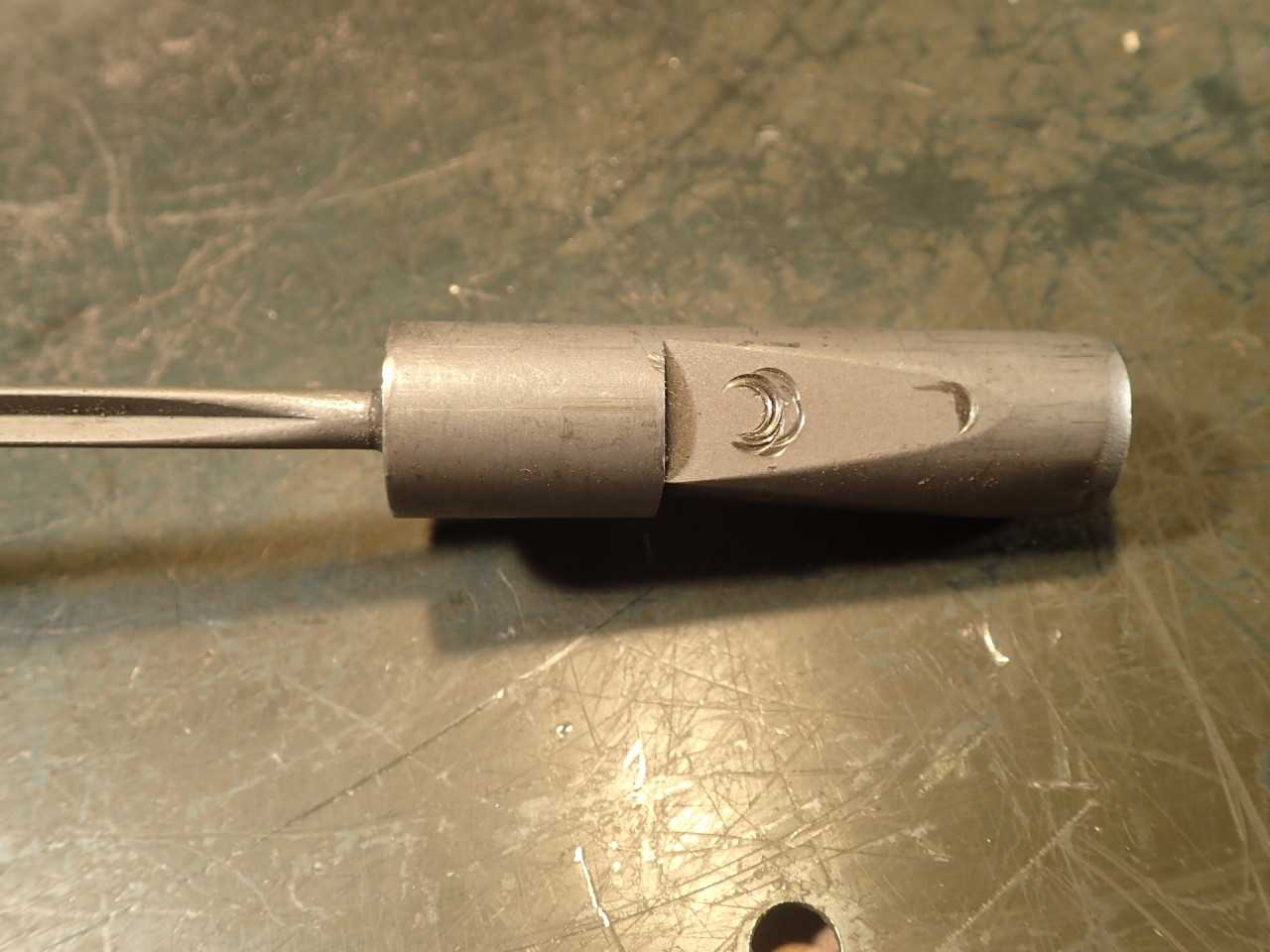 Burdon 1/4" .2500 x 20" OAL Coolant Fed Deep Hole Gun Drill: Carbide Tipped - MACHINING ACCESSORIES & TOOLING