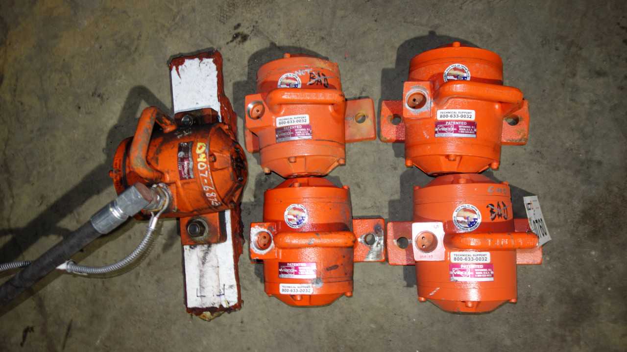 LOT OF 5 VIBCO CCF-5000 PNEUMATIC VIBRATORS - PNEUMATIC POWER TOOL