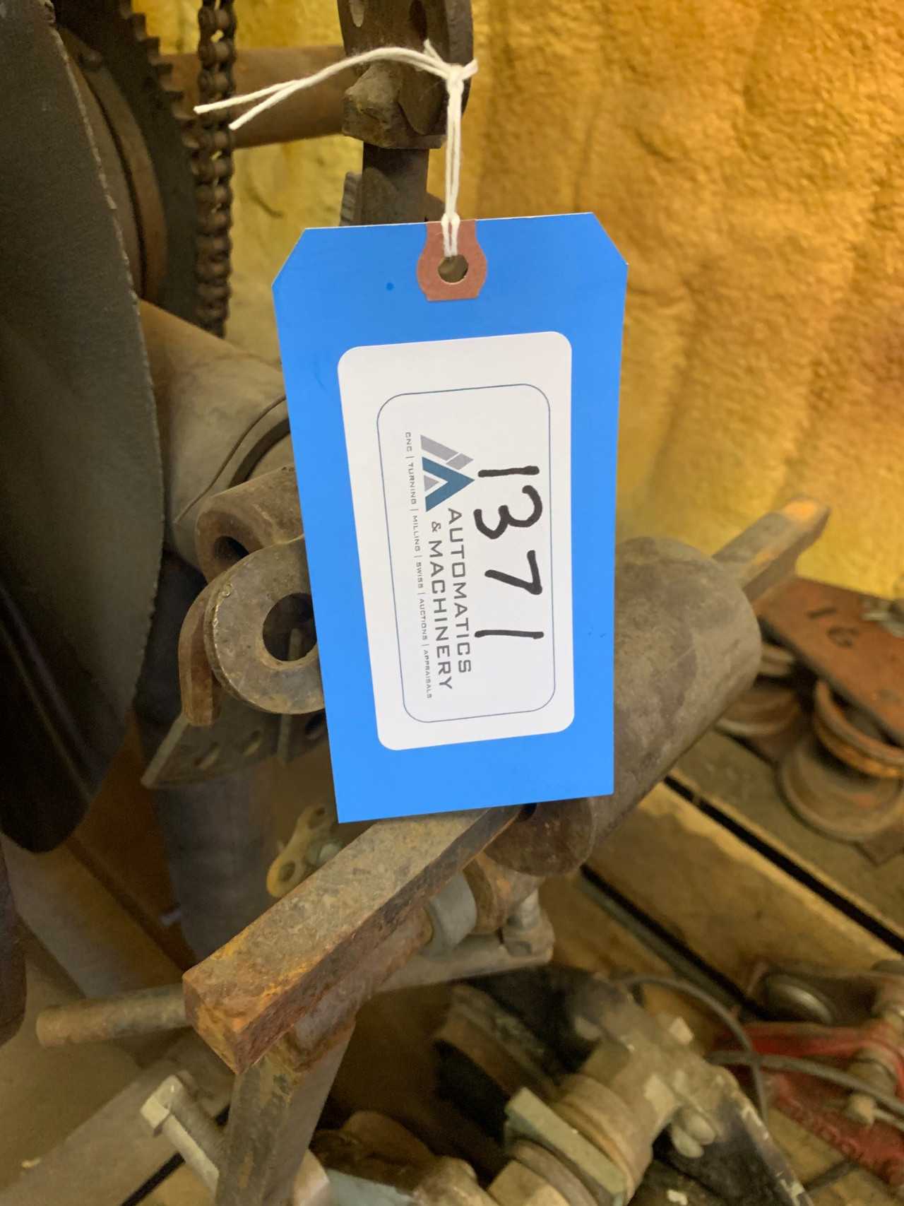 Large Motorized 3 jaw indexer - PALLET JACKS