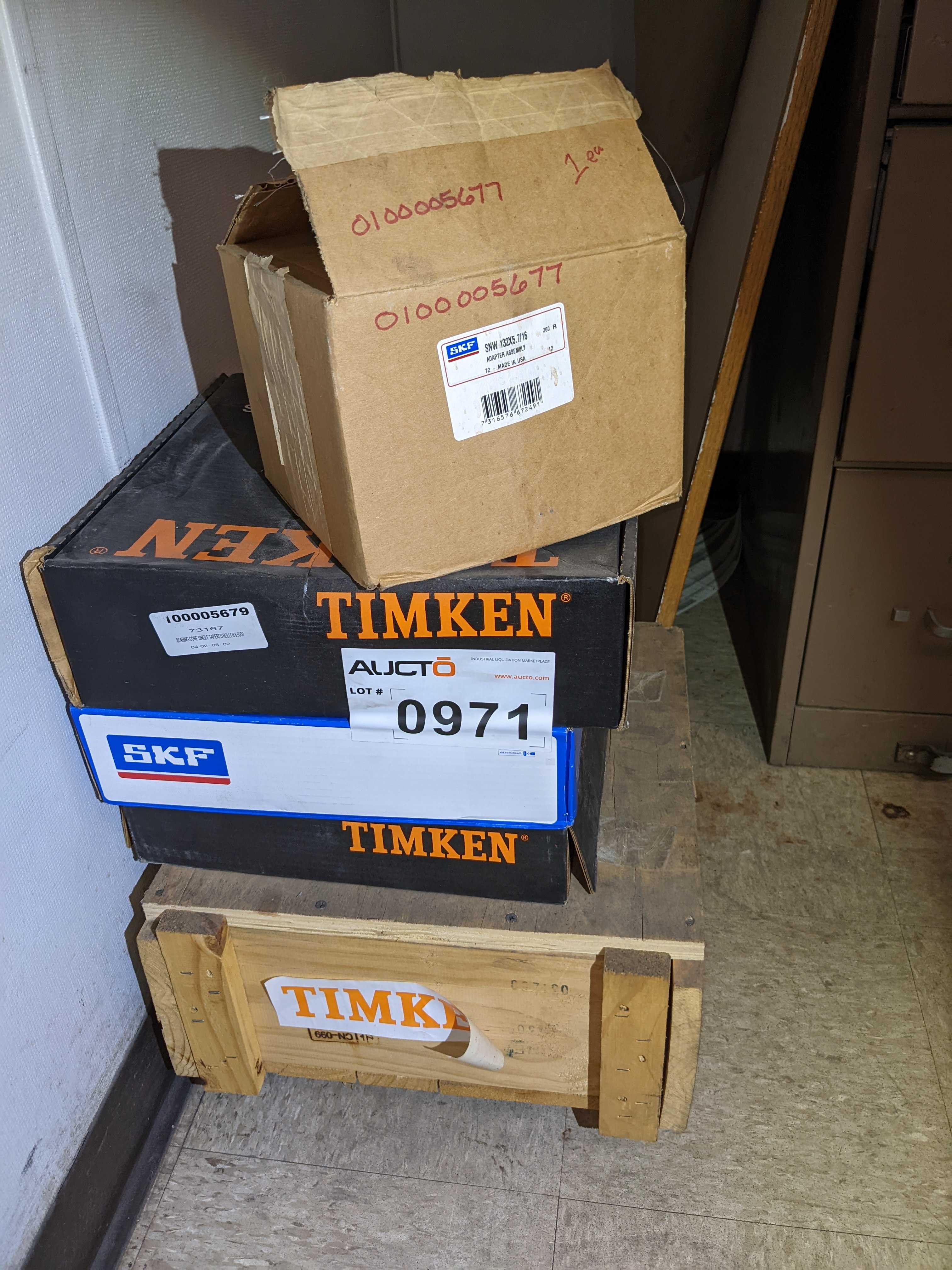 LOT OF ASSORTED BEARINGS ETC - BEARINGS LOT OF ASSORTED BEARINGS ETC - BEARINGS