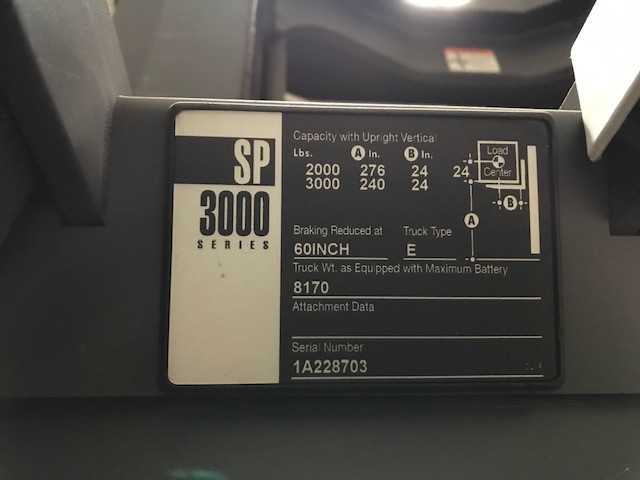 2000 Crown SP3020-30 order picker, Denver, CO - ORDER PICKER