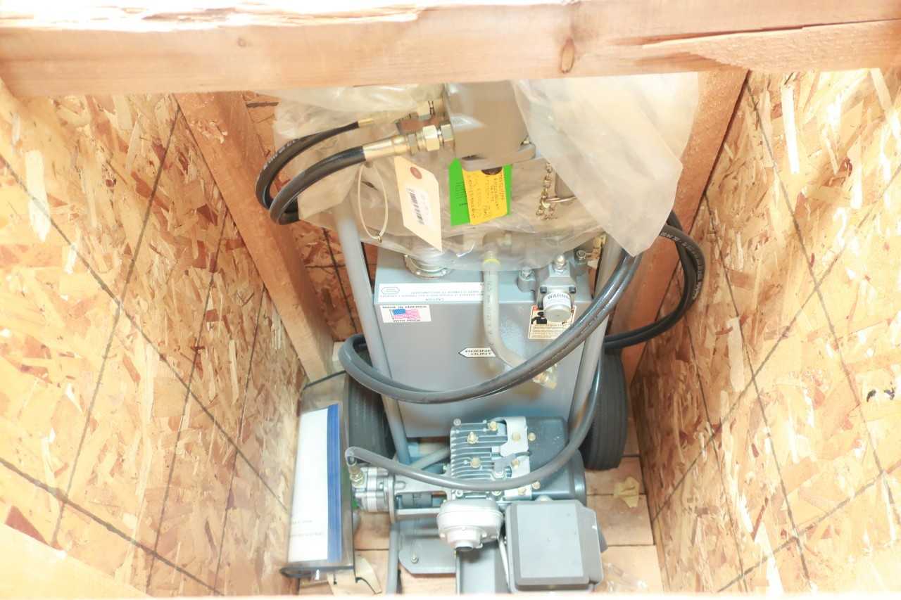 RODNEY HUNT MODEL 25 GASOLINE/HYDRAULIC PUMP - HYDRAULIC PUMP