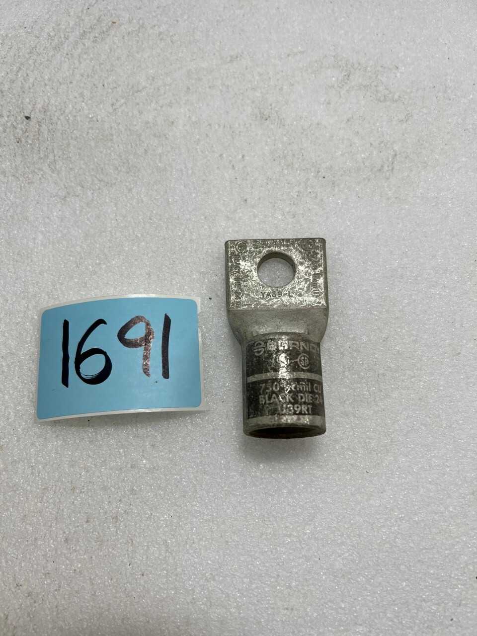 WIRE LUG - ELECTRICAL COMPONENTS