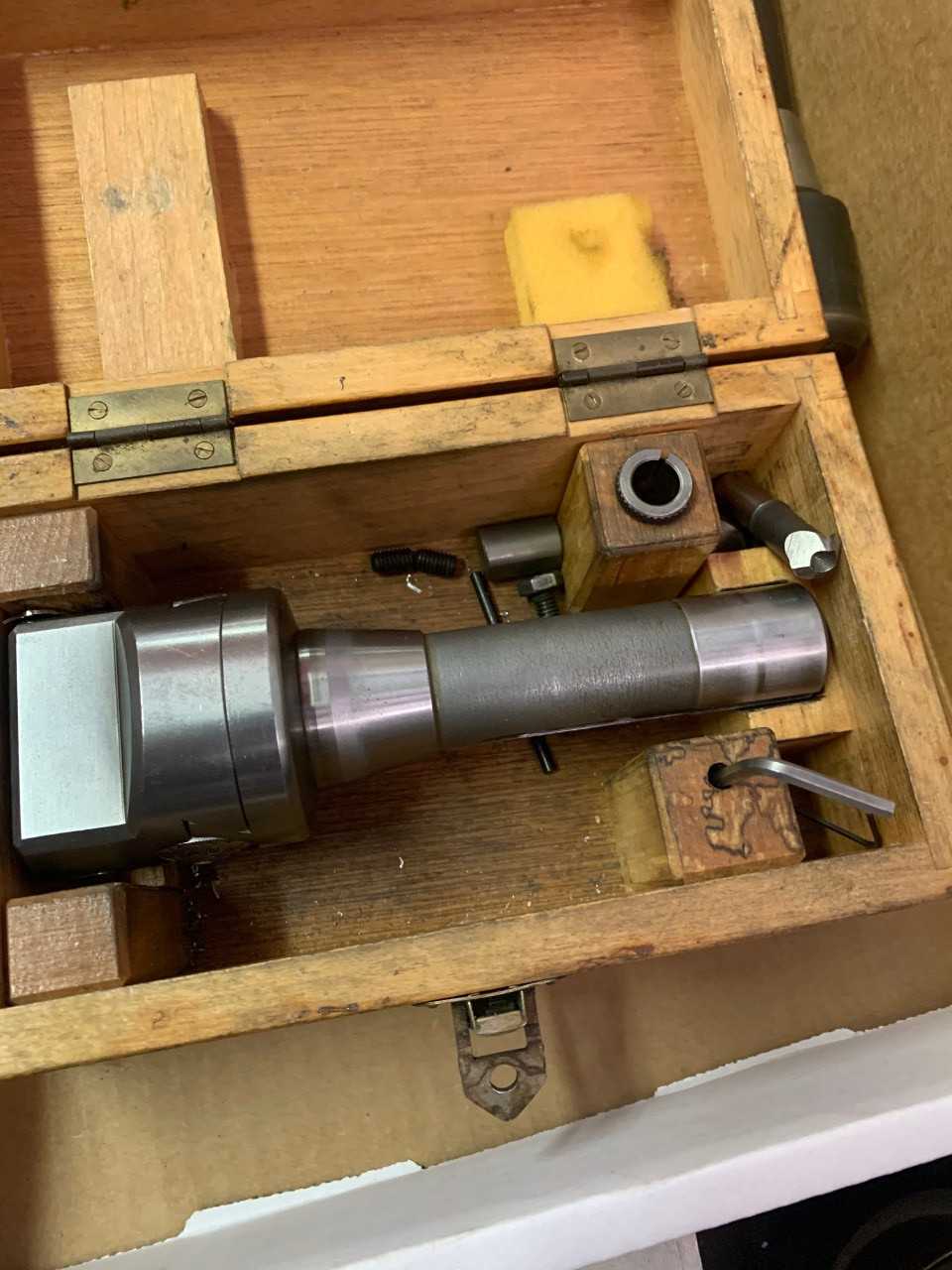 Drill Chucks - ELECTRIC POWER TOOLS