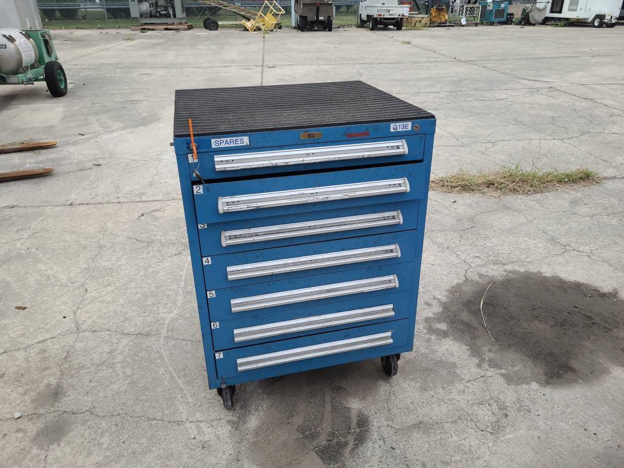 BDJ 7 drawer tool crib (Lot 2586581) San Antonio, TX - TOOL STORAGE