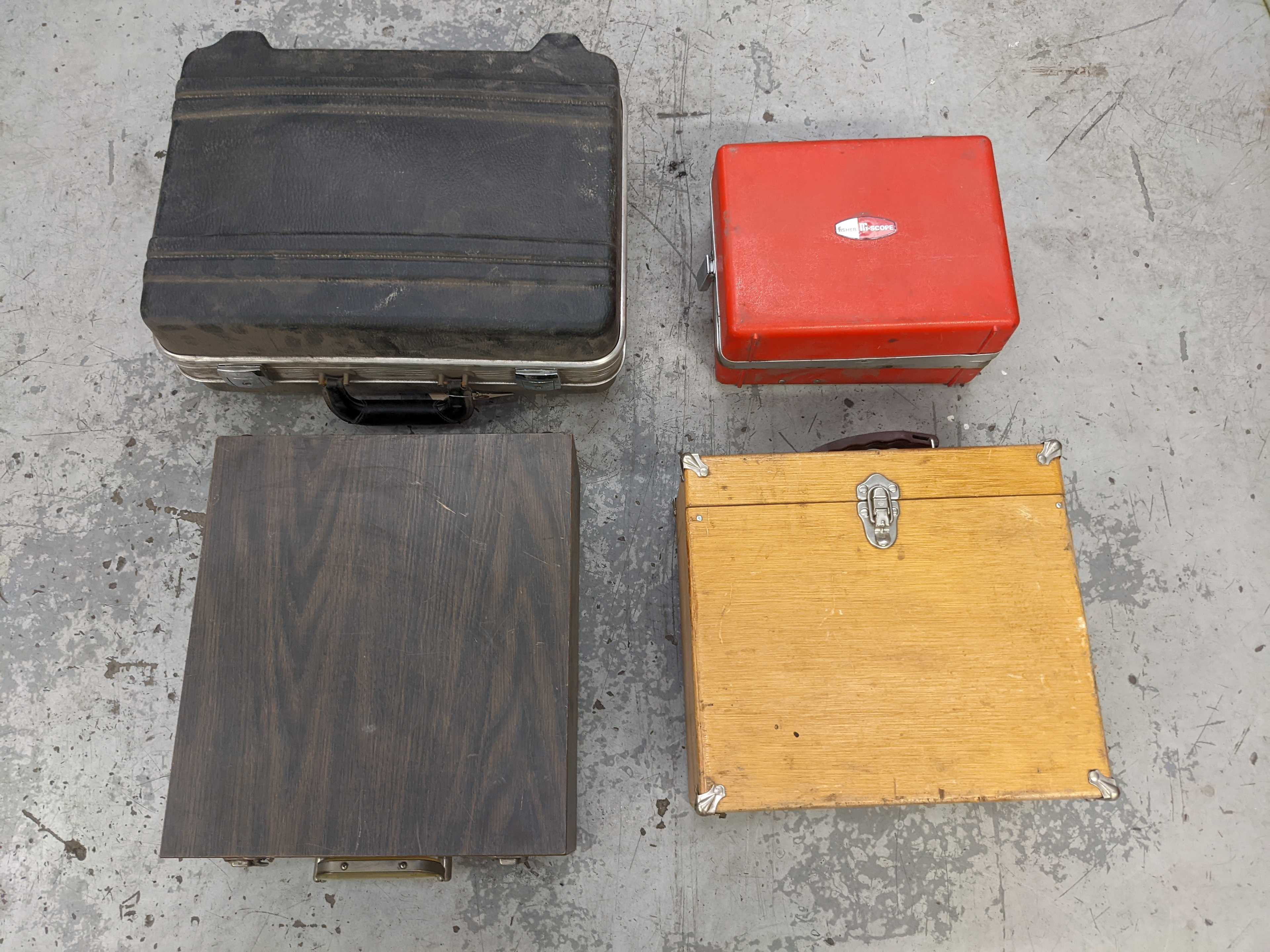 LOT OF 4 CONTENTS - INDUSTRIAL PARTS