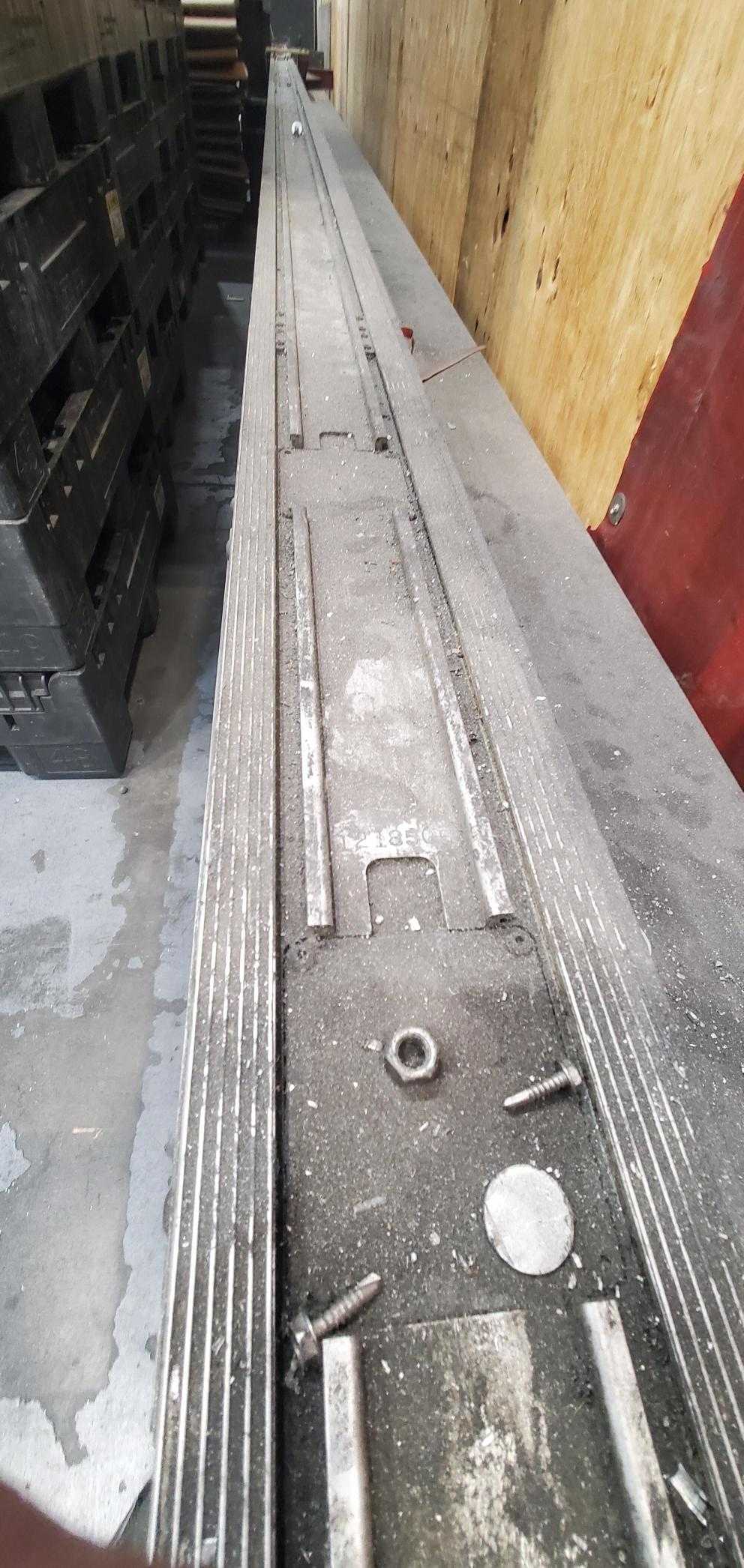 34ft Pusher Table - MACHINE TOOLING