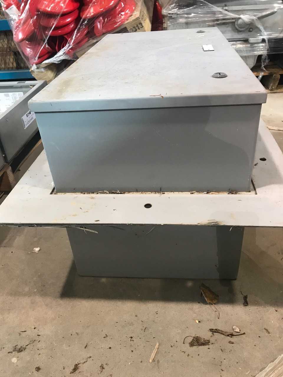INSULATED BATTERY ENCLOSURE (QTY 1) - ELECTRICAL ENCLOSURES