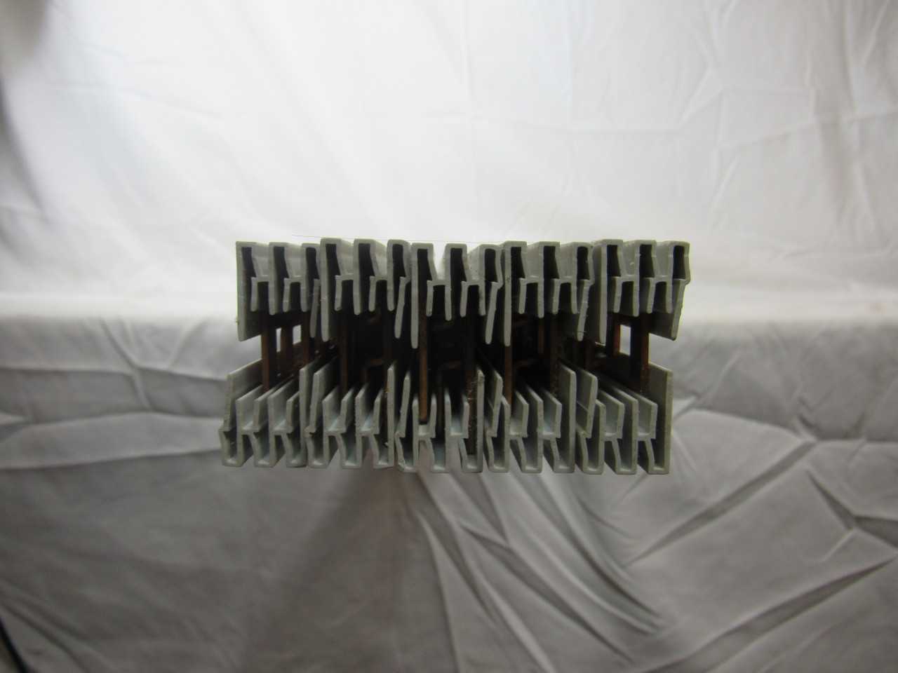 (29) Bachmann 20106 DIN Rail Accy Busbar 2P - INDUSTRIAL PARTS
