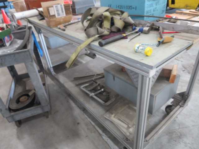 Aluminum Table on wheels - MISCELLANEOUS