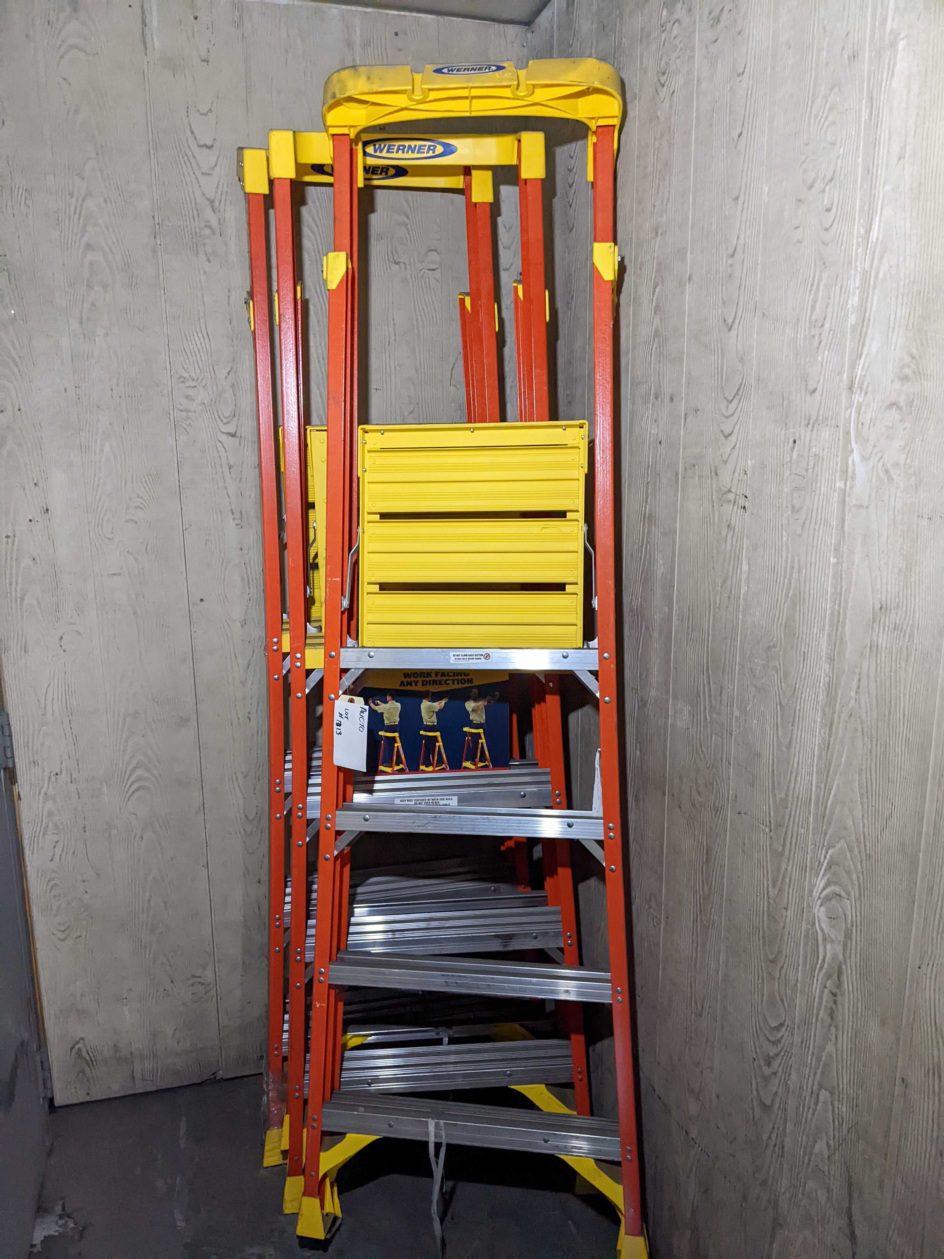 LOT OF THREE LADDERS - MATERIAL HANDLING