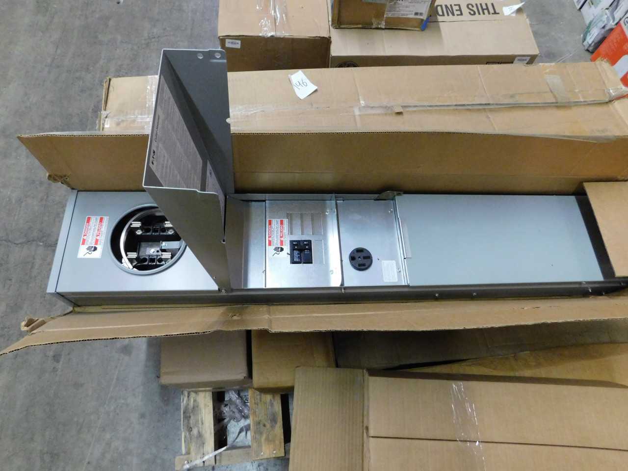 Lot of 1 Meter Socket - INDUSTRIAL PARTS