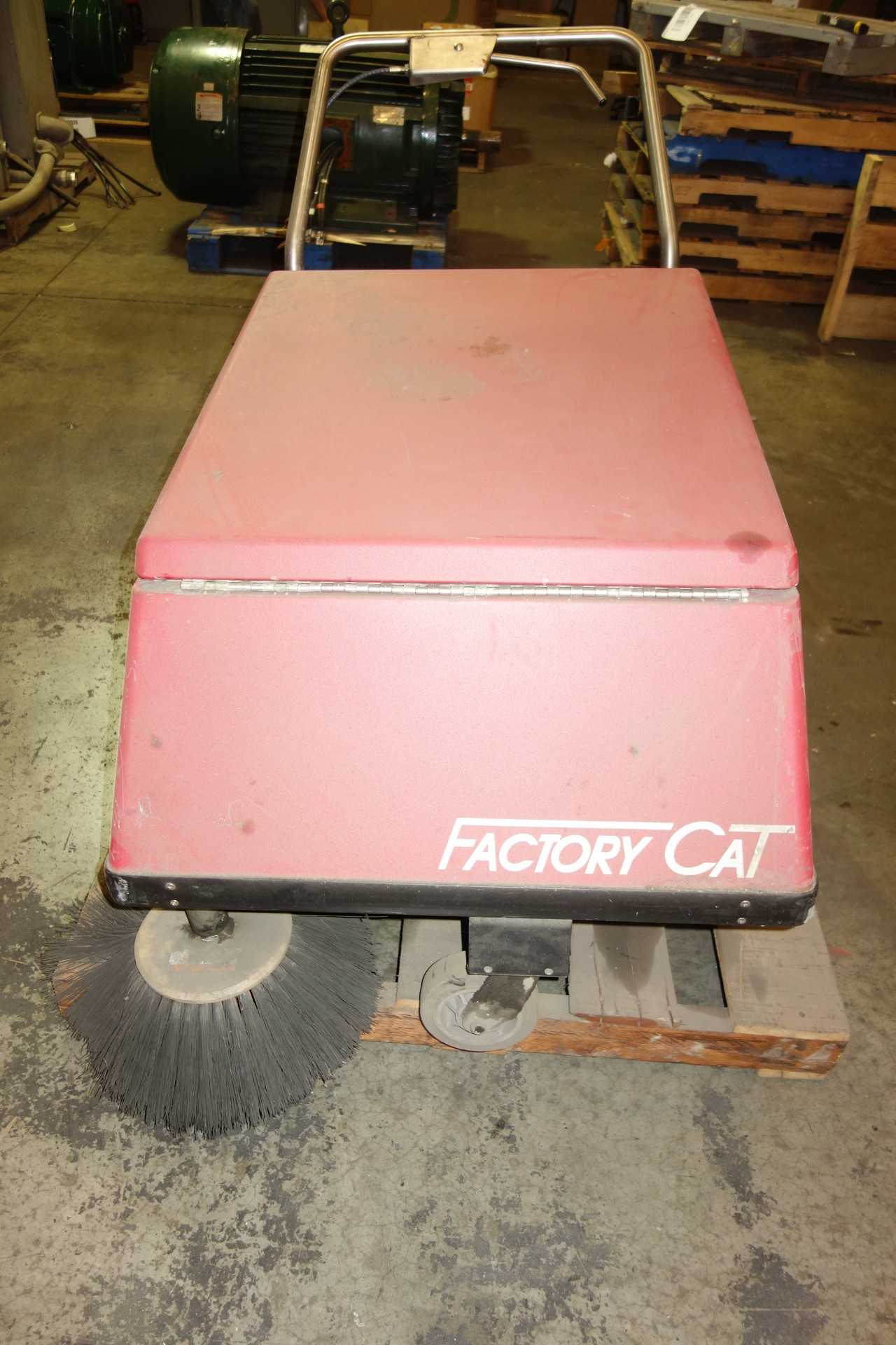 FACTORY CAT FLOOR SWEEPER - PLANT & FACILITY