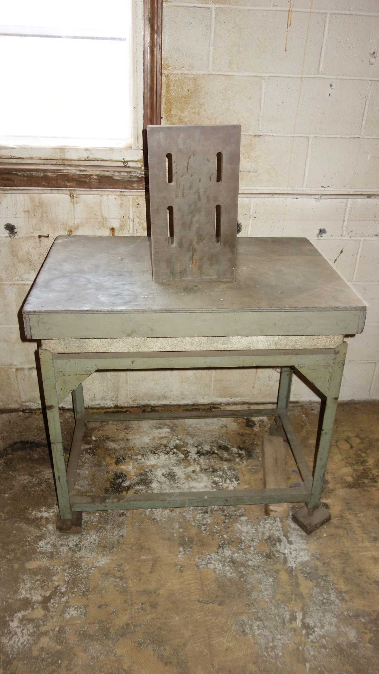 PROFESSIONAL STEEL WORK TABLE WITH STEEL BACKING BLOCK - PLANT & FACILITY
