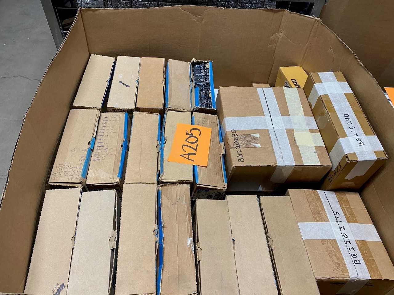 Eaton/Cutler Hammer Circuit Breakers - CIRCUIT BREAKERS