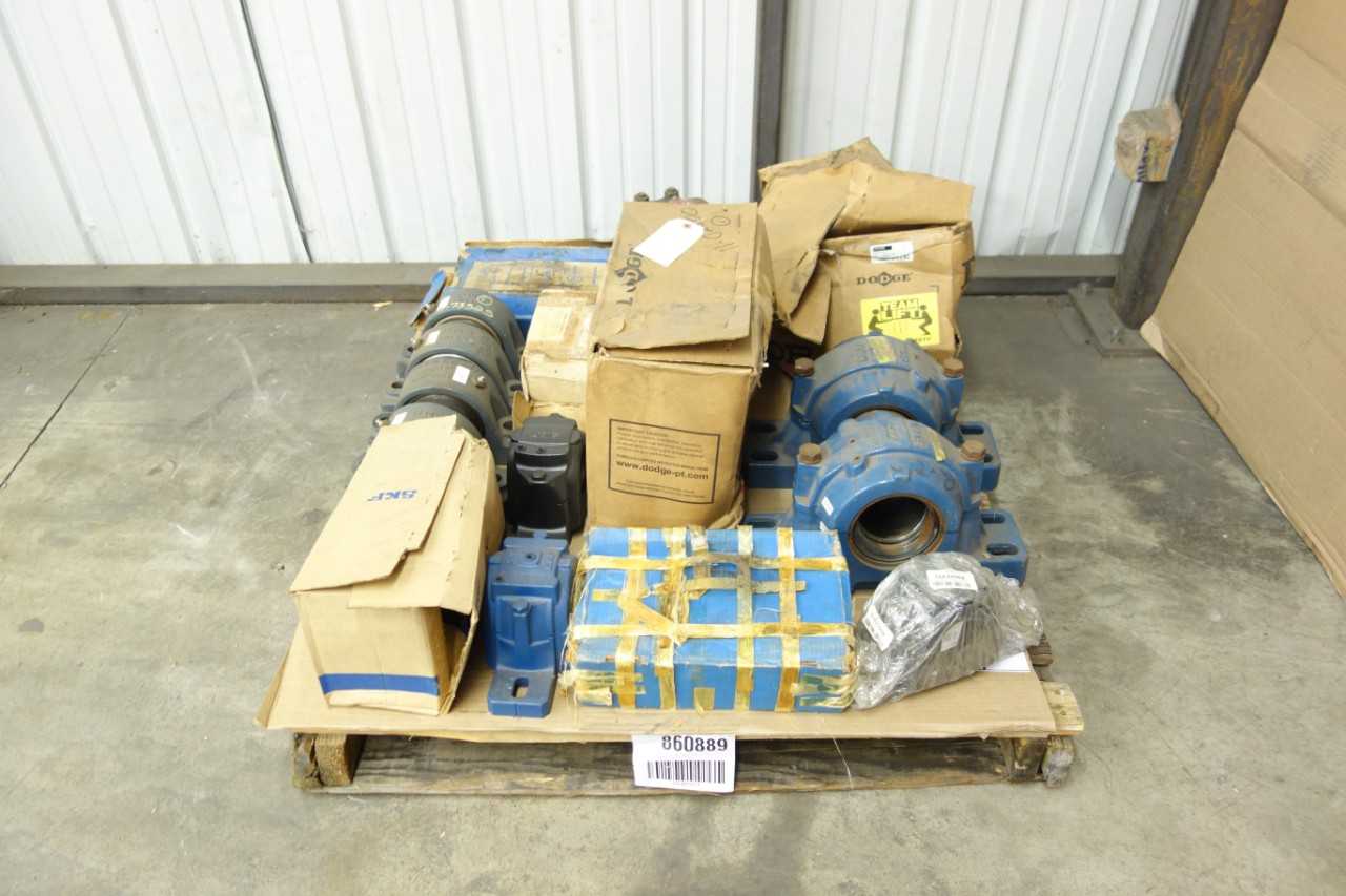PALLET OF ASSORTED PILLOW BLOCK BEARINGS AND HOUSINGS - BEARINGS