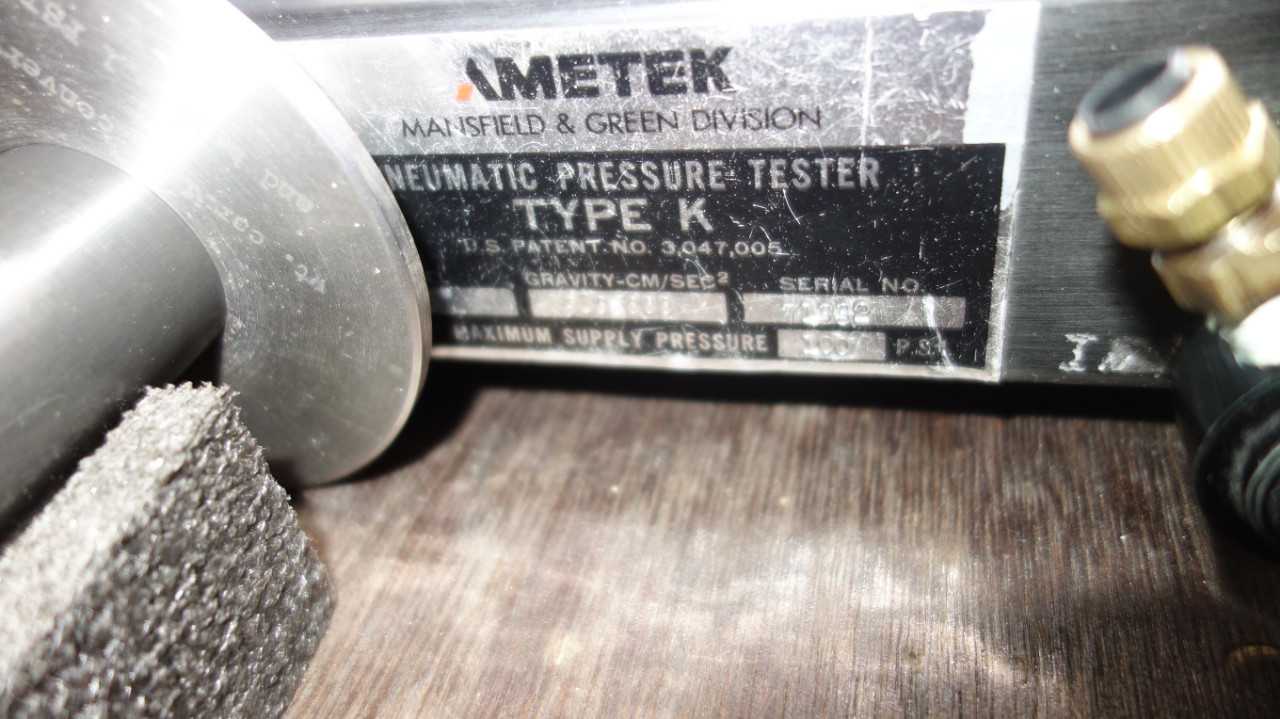 AMETEK TYPE K PNEUMATIC PRESSURE TESTER - ELECTRICAL TESTING EQUIPMENT