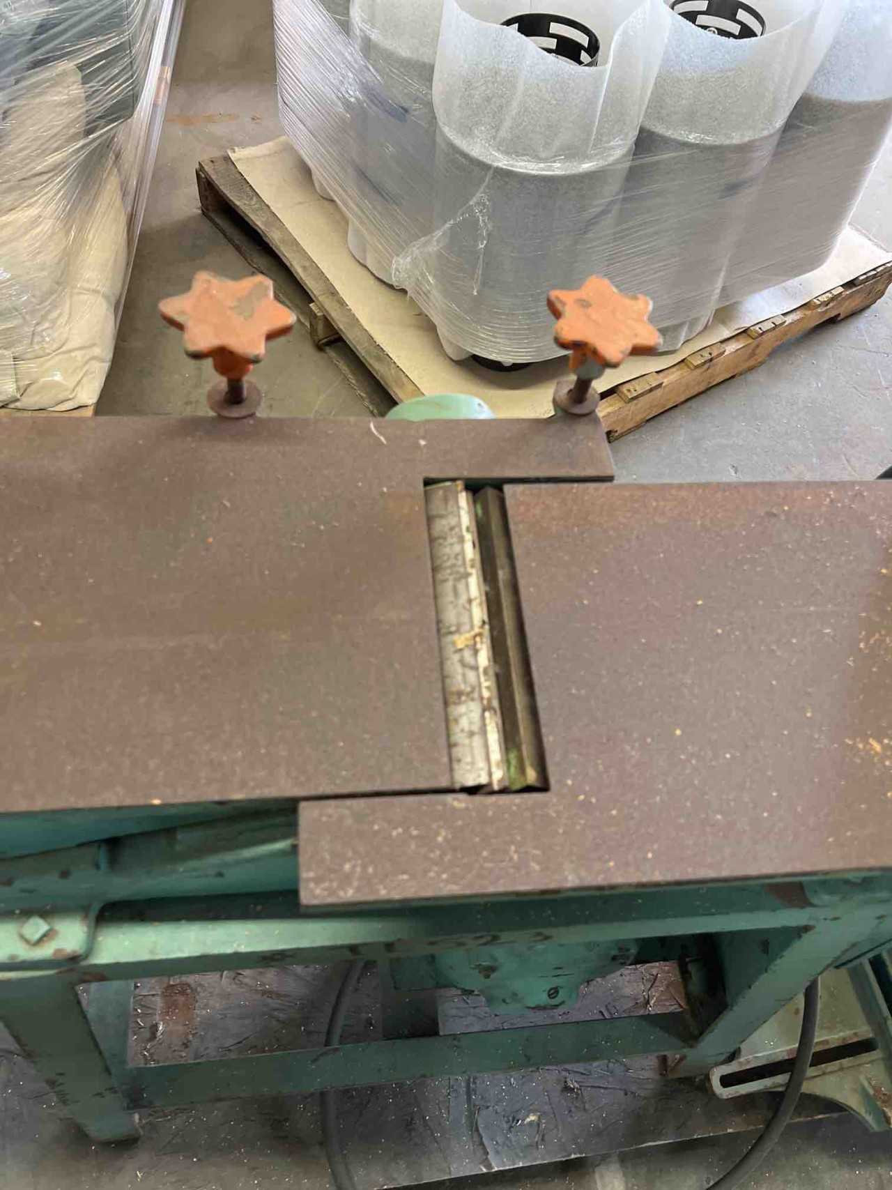 Surface Planer Machine - PLANER MILLING MACHINES