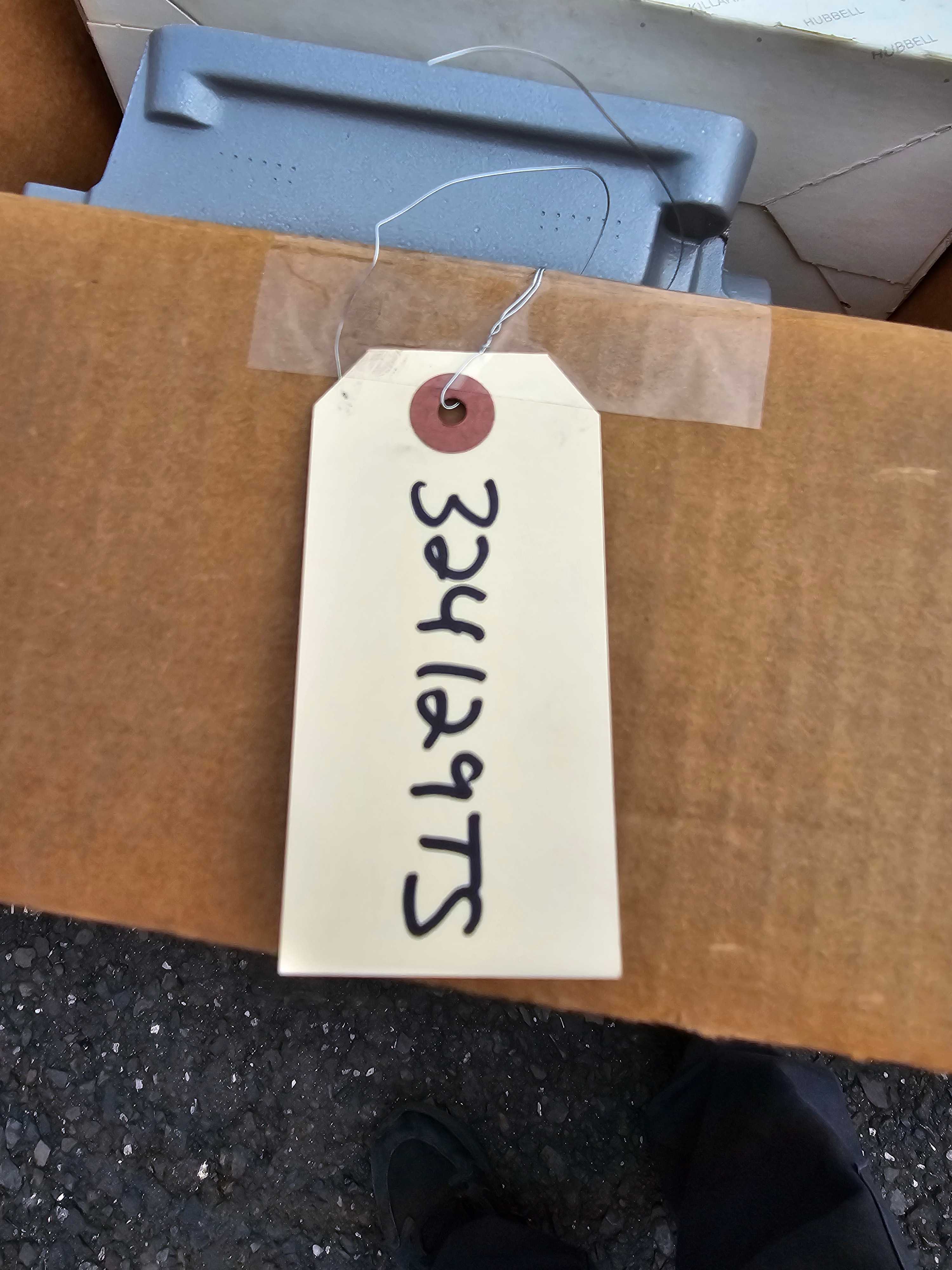 LOT OF 3 BOXES OF KILLARK FXB-1 SEAL-X CONTROL BOXES & 5 CONDUIT BODIES - ELECTRICAL COMPONENTS