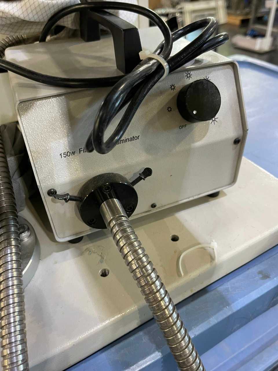 Dual Inspection Microscopes - LAB & SCIENTIFIC