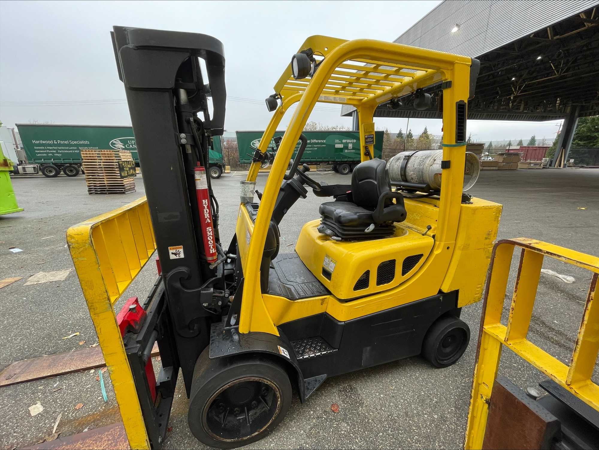 2012 HYSTER S100FTBCS 9,700 LB CAPACITY LIFT TRUCK - FORKLIFTS
