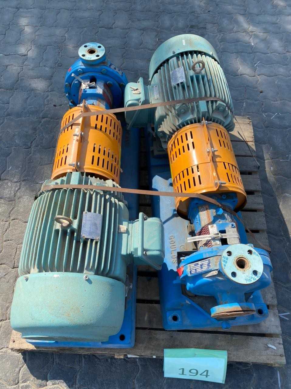 LOT OF 2 GOULDS PUMPS WITH MOTOR - ELECTRIC MOTORS LOT OF 2 GOULDS PUMPS WITH MOTOR - ELECTRIC MOTORS