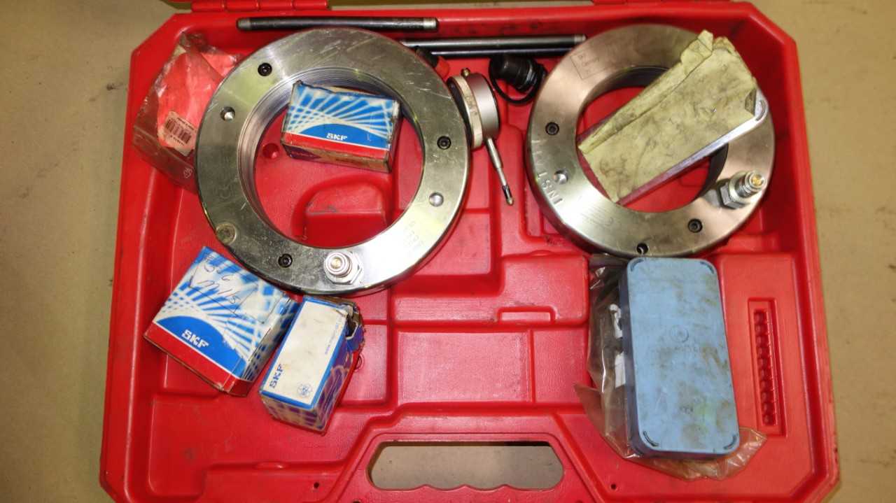 LOT OF 2 SKF BEARING INSTALLERS HMVC26E/ARN24 HMVC22E - ELECTRIC POWER TOOLS