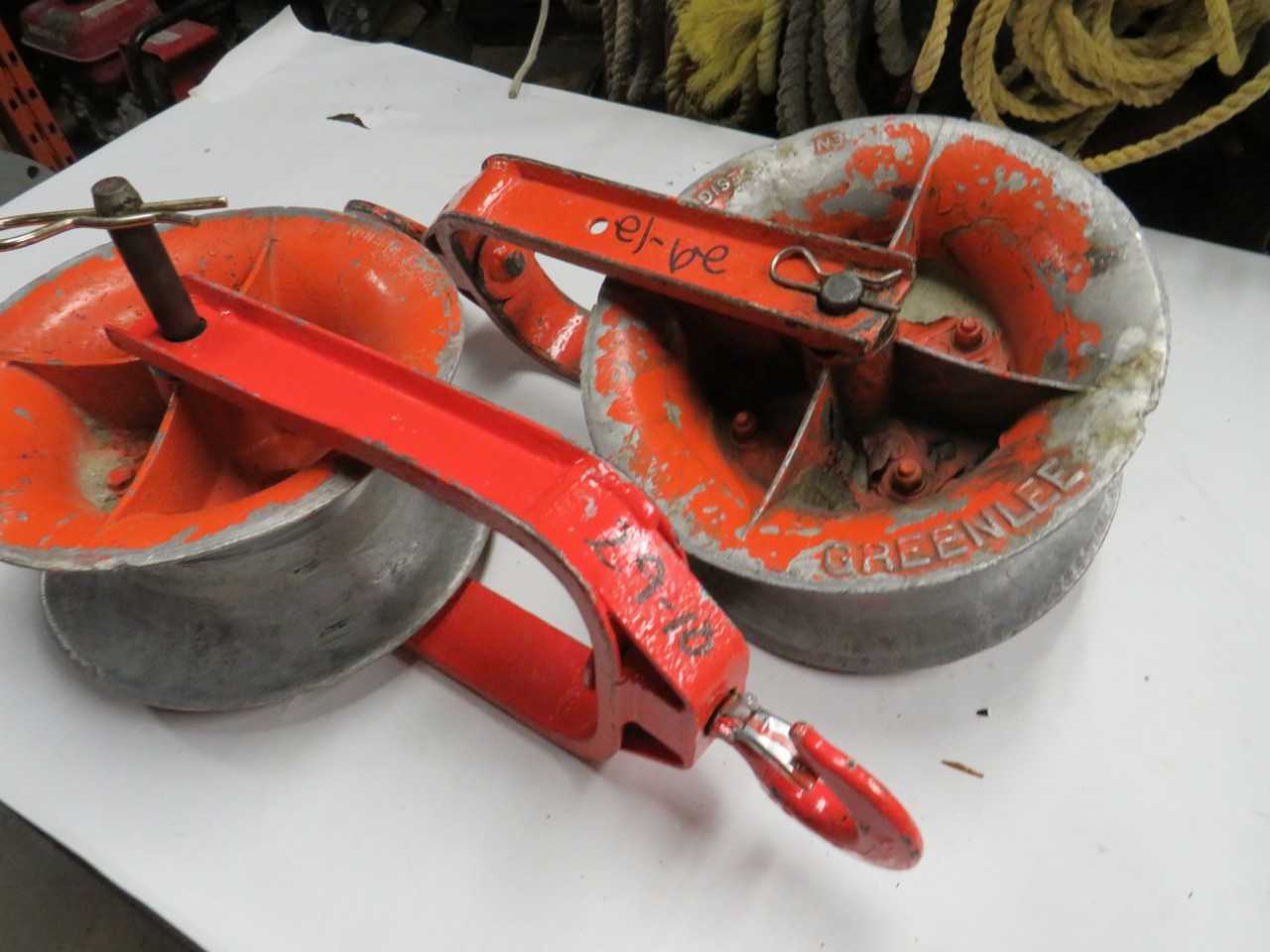 LOT OF 2 GREENLEE 10" HOOK TYPE CABLE SHEAVES - ELECTRIC POWER TOOLS