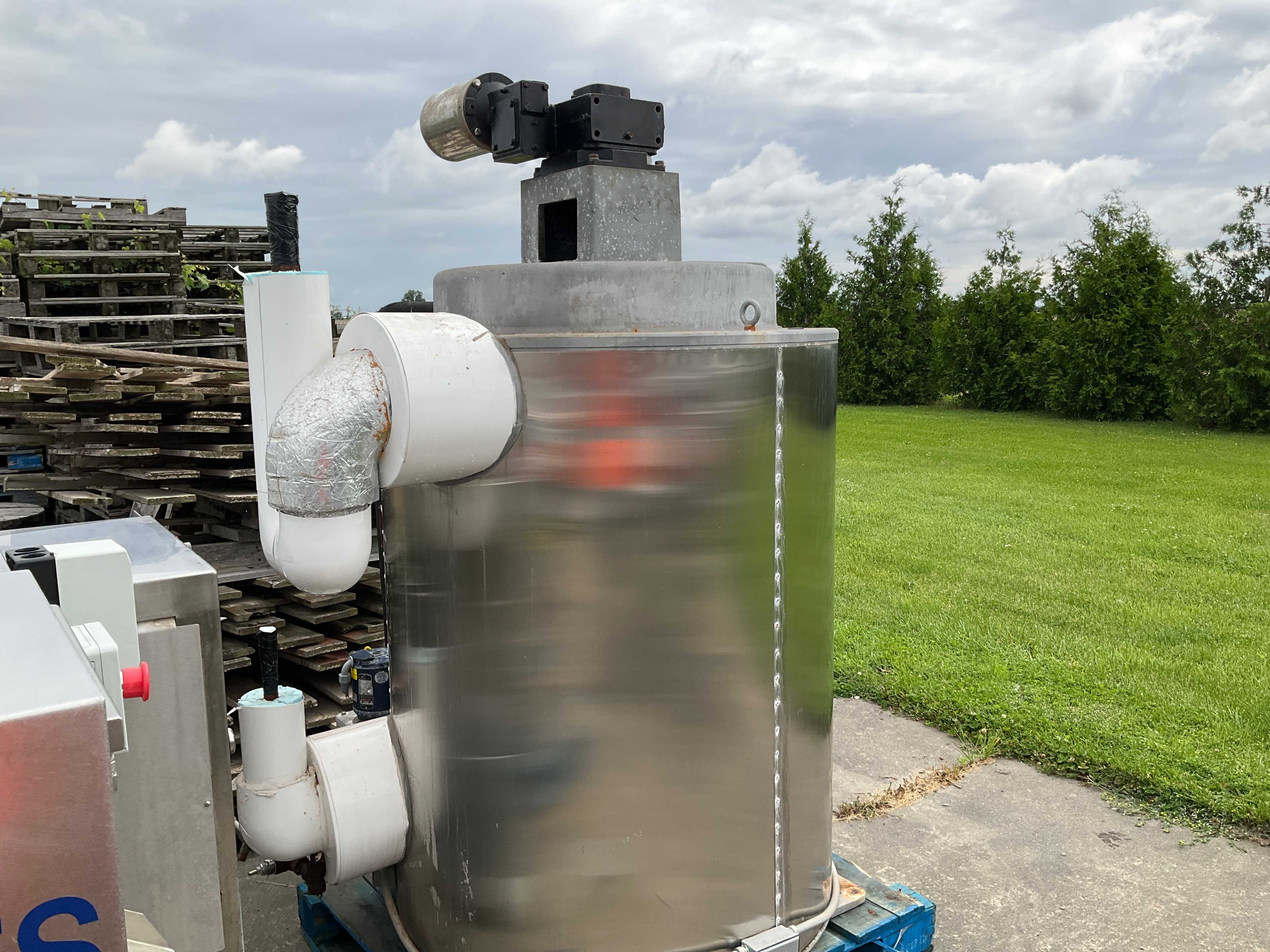 2015 HOWE 101-RLR-575-HTR ICE FLAKER - FOOD & BEVERAGE