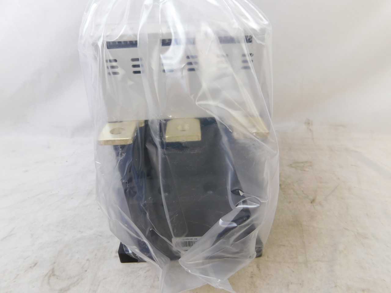 (2) Eaton XTCE250L22A Contactor Non-Reversing 3P 27 110/120VAC 50/60Hz - CONTACTORS