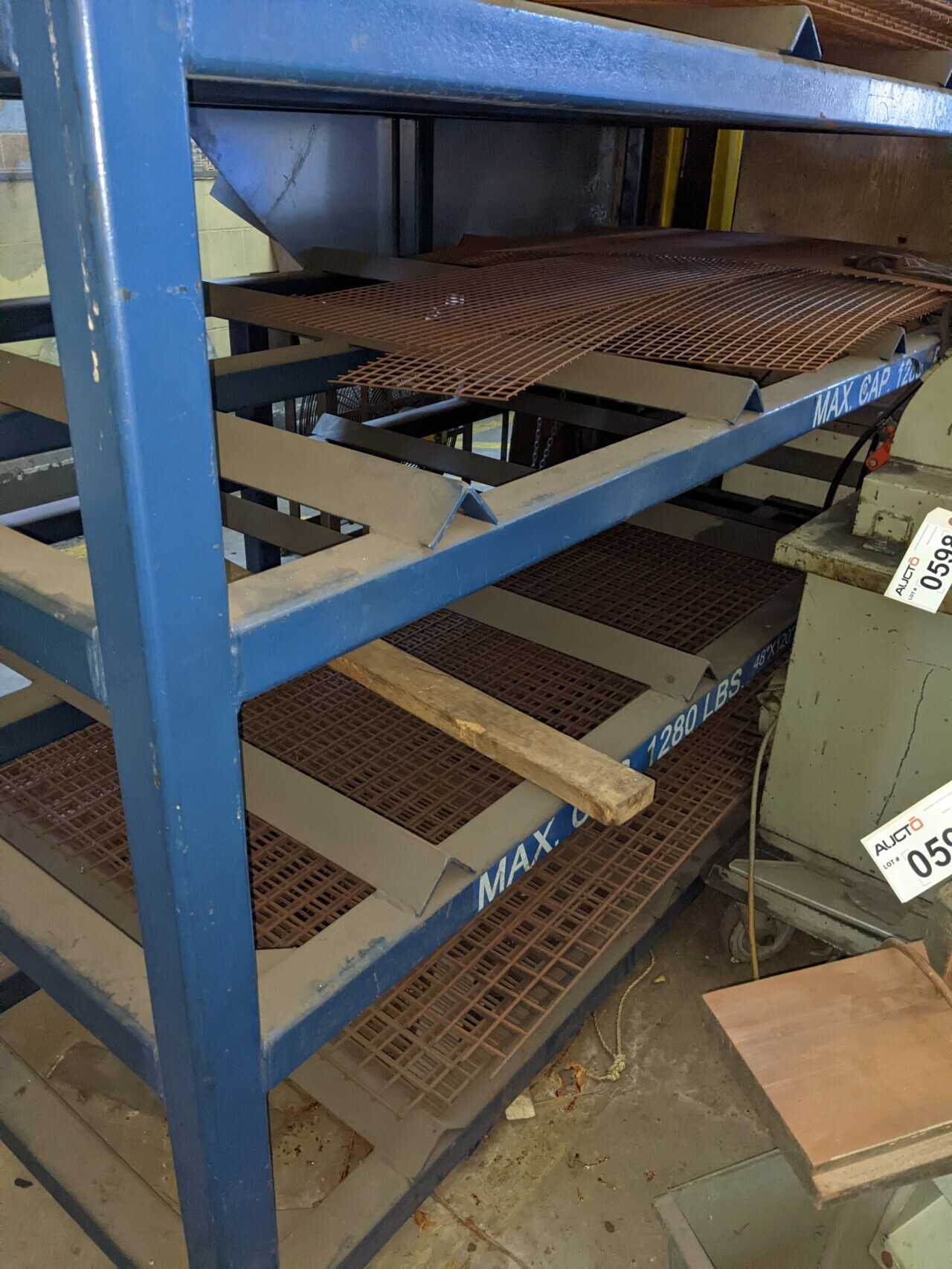PLATE RACKING WITH CONTENTS,ASSORTED STEEL MESH - PALLET RACKING