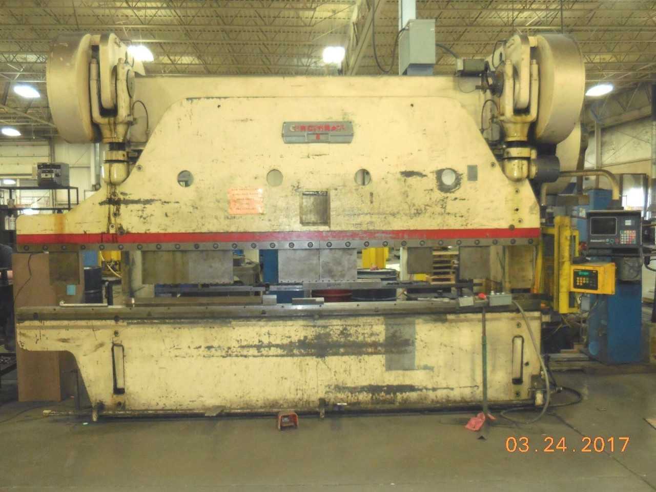 Cincinnati Series 9 CNC Press Brake, 225 Ton x 12ft w/ Horn, Ready to Move - PRESS BRAKES