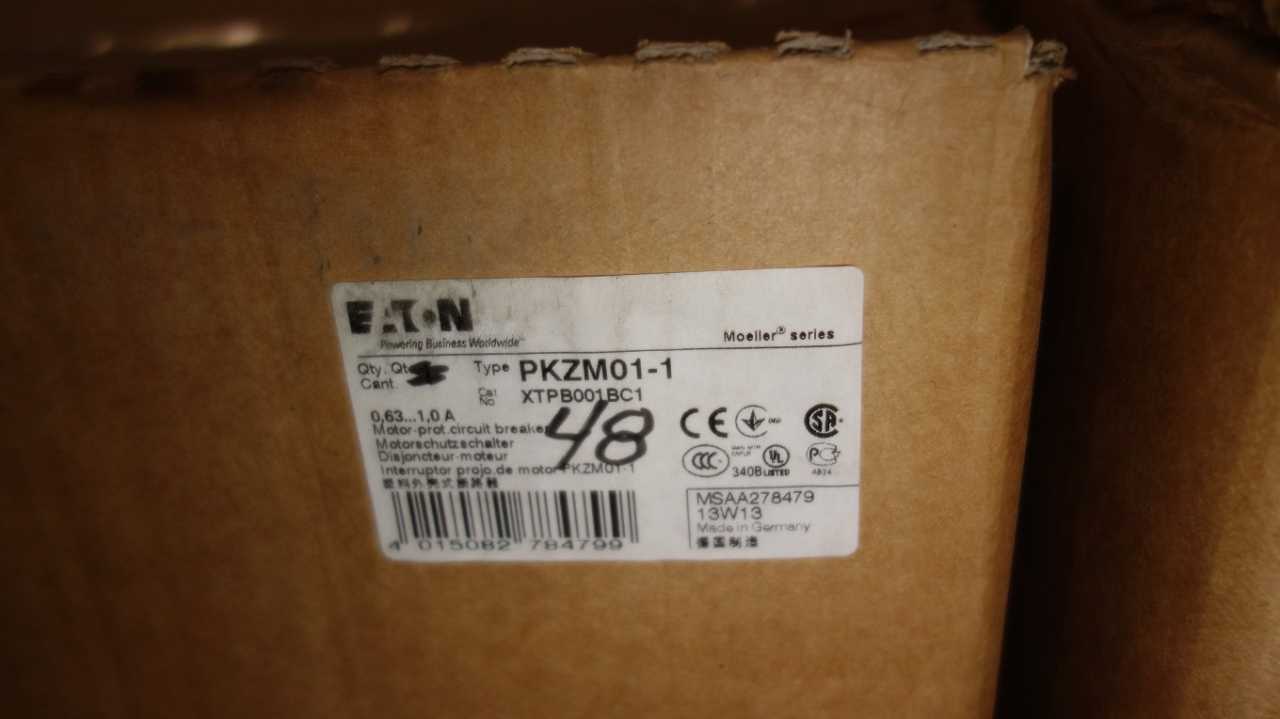 1 PALLET OF EATON MOELLER PKZM01-1 MOTOR CIRCUIT BREAKERS (9 BOXES OF 48) - CIRCUIT BREAKERS