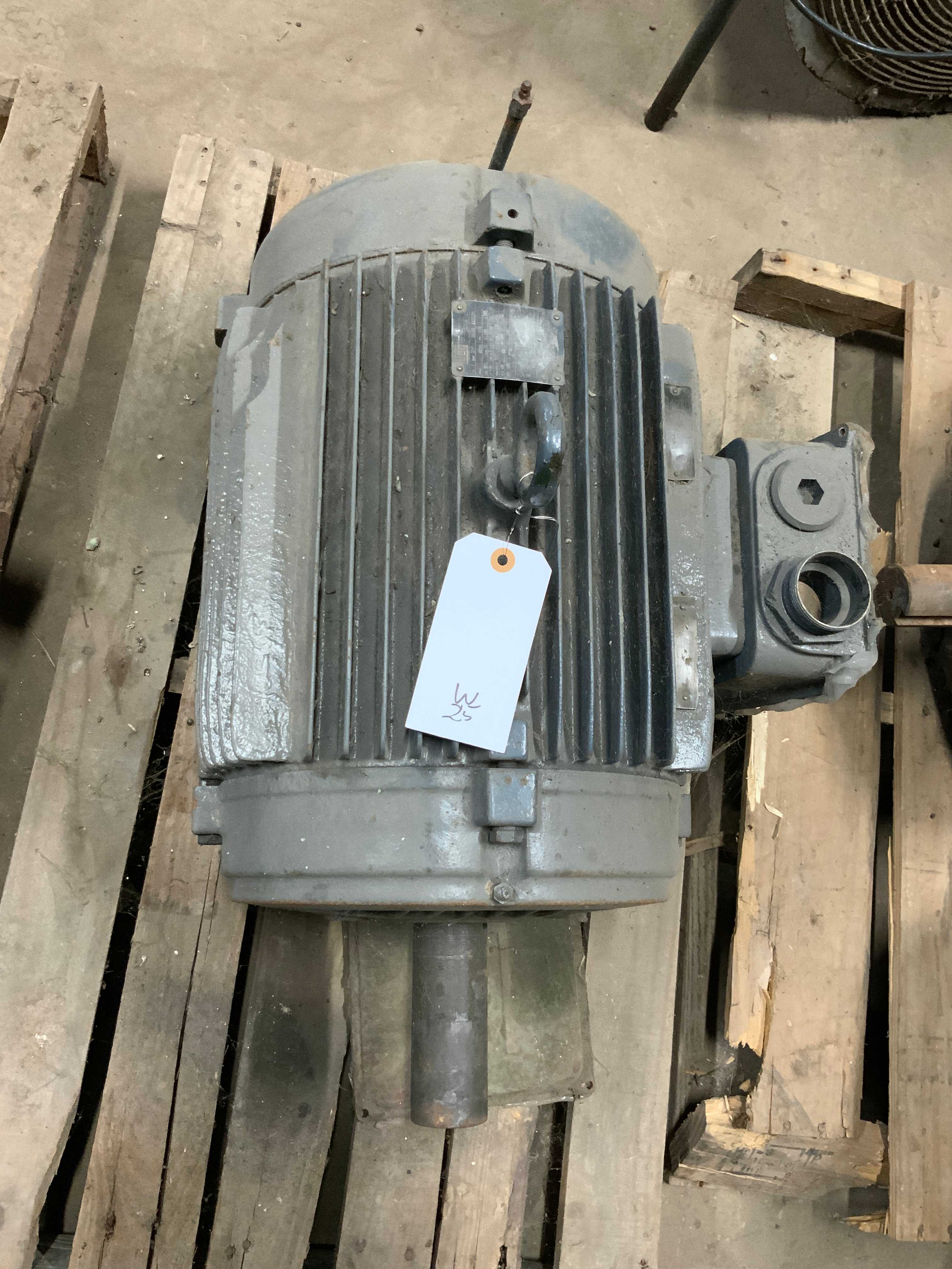 QTY 4 ELECTRIC MOTORS 15-40 HP - ELECTRIC MOTORS