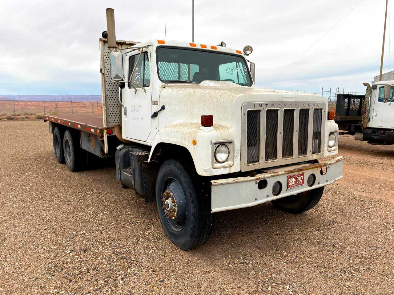 1986 International F-2574 Diesel 10 Wheel Truck w/ Stakebed - HYDRO EXCAVATOR TRUCKS