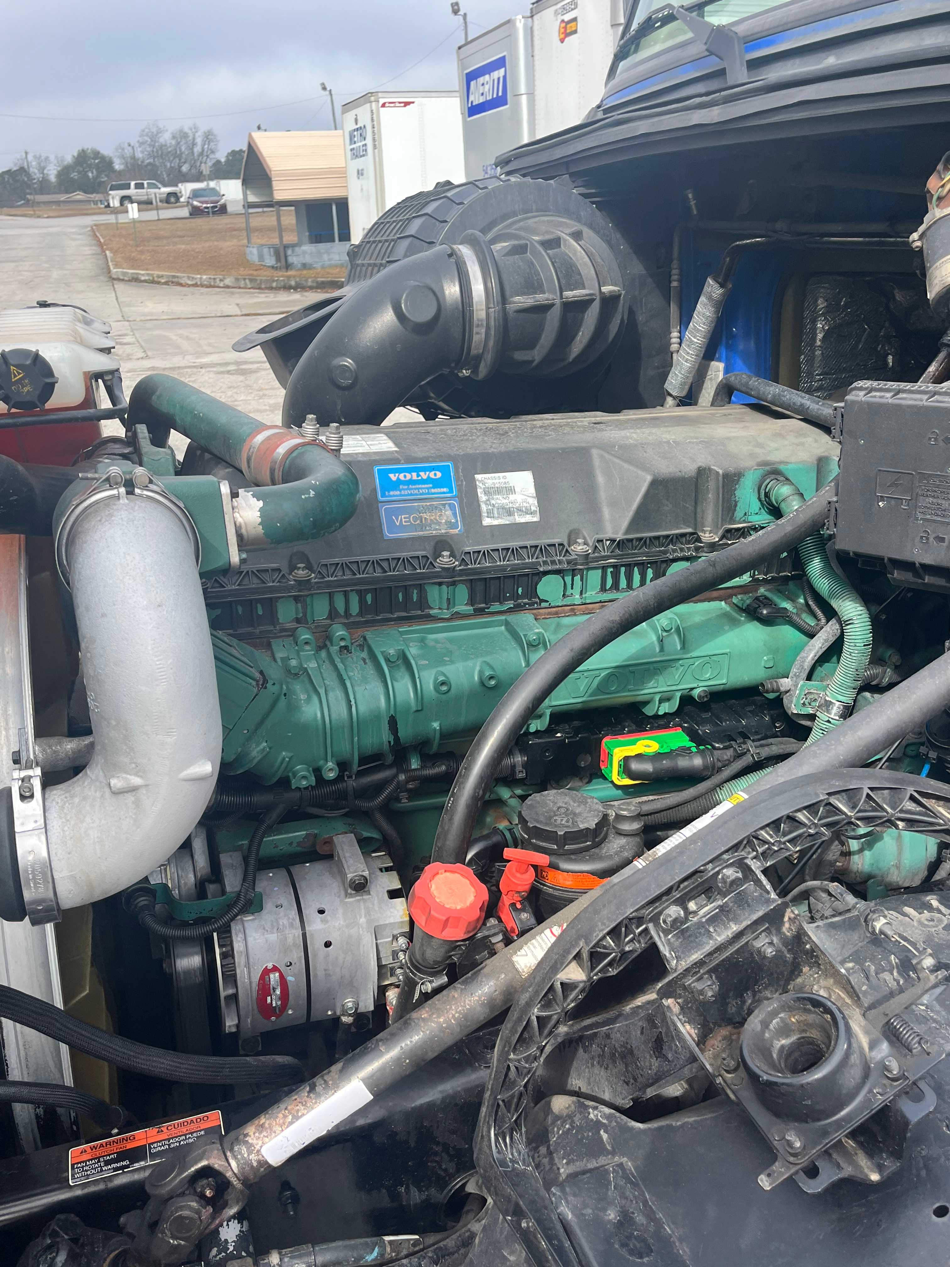 2013 Volvo VNL Diesel D13 Engine - BUSES