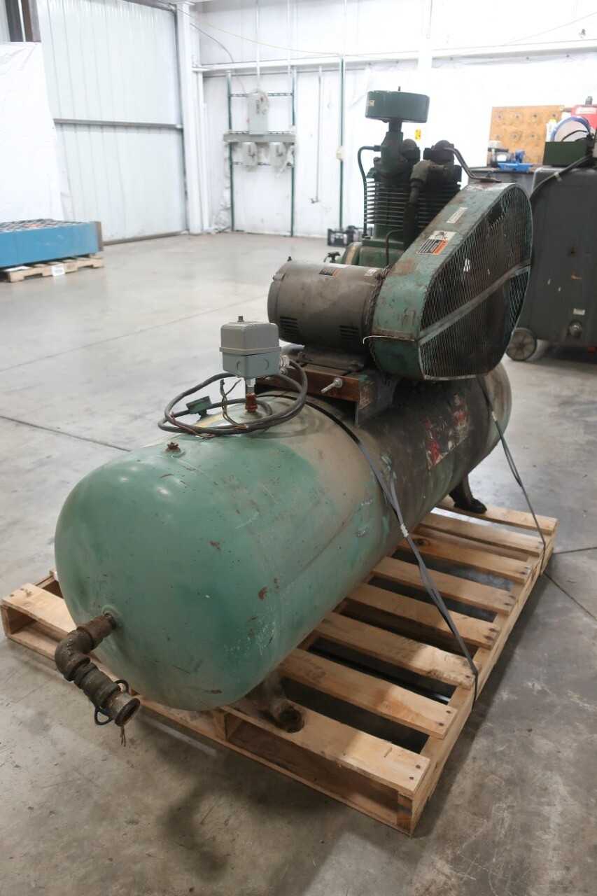 CHAMPION AIR COMPRESSOR - AIR COMPRESSORS