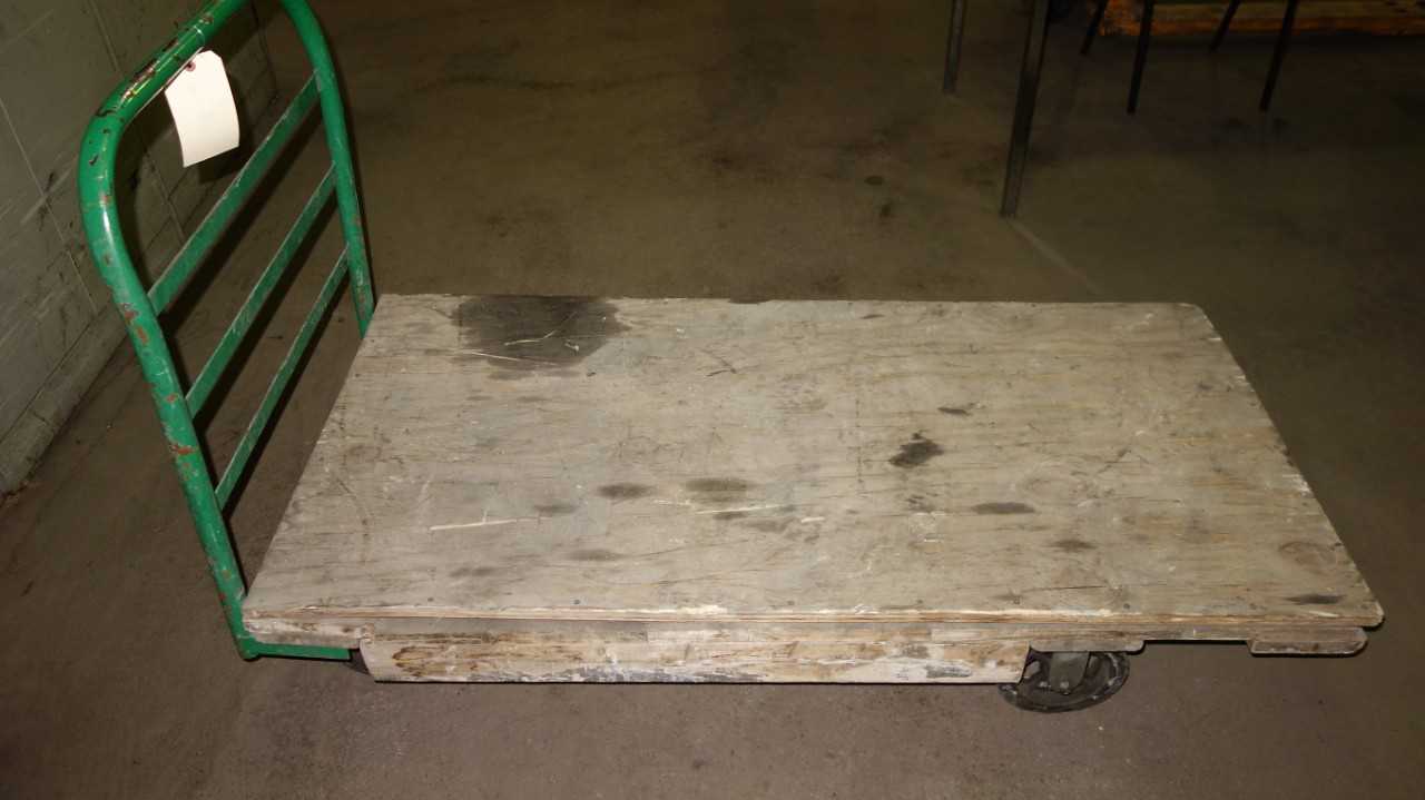 MOBILE ROLLER CART - ROLLING CARTS