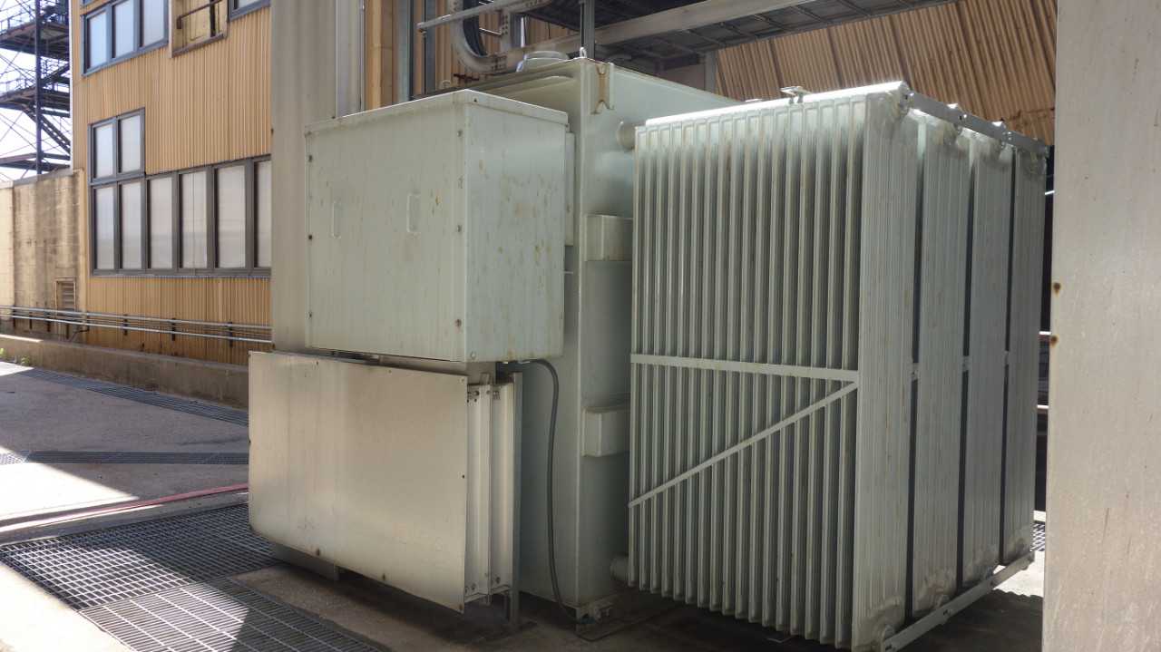 COOPER OA-FA 5250KVA 13200V OIL FILLED TRANSFORMER - CONTROL TRANSFORMERS
