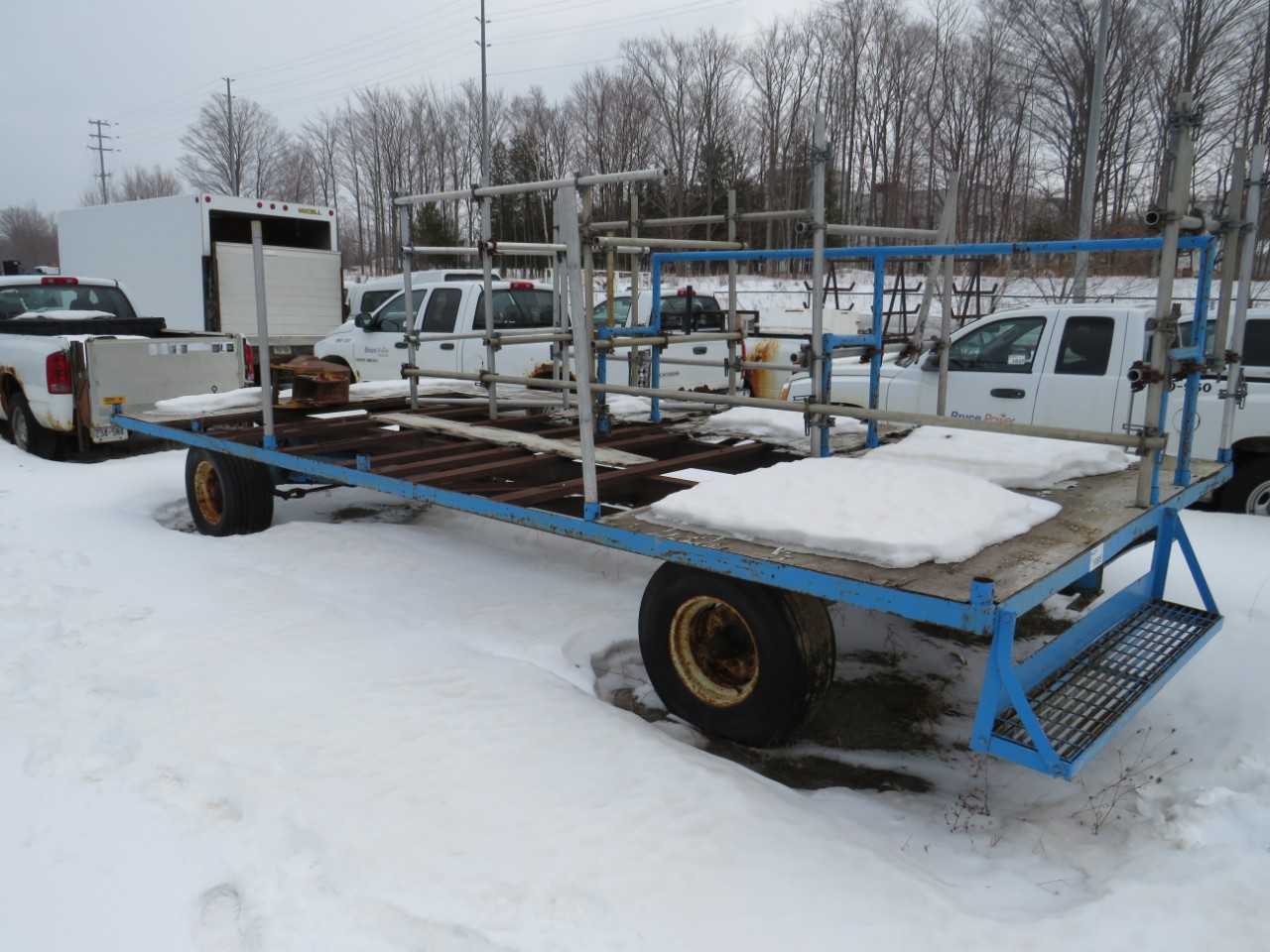 BLUE FARM WAGON TRAILER - TRAILERS