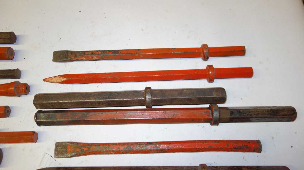 LOT OF 16 ASSORTED JACK HAMMER BITS - ELECTRIC POWER TOOLS
