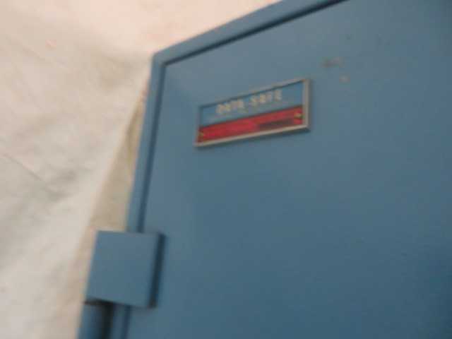 Diebold Data Safe double door - MISCELLANEOUS