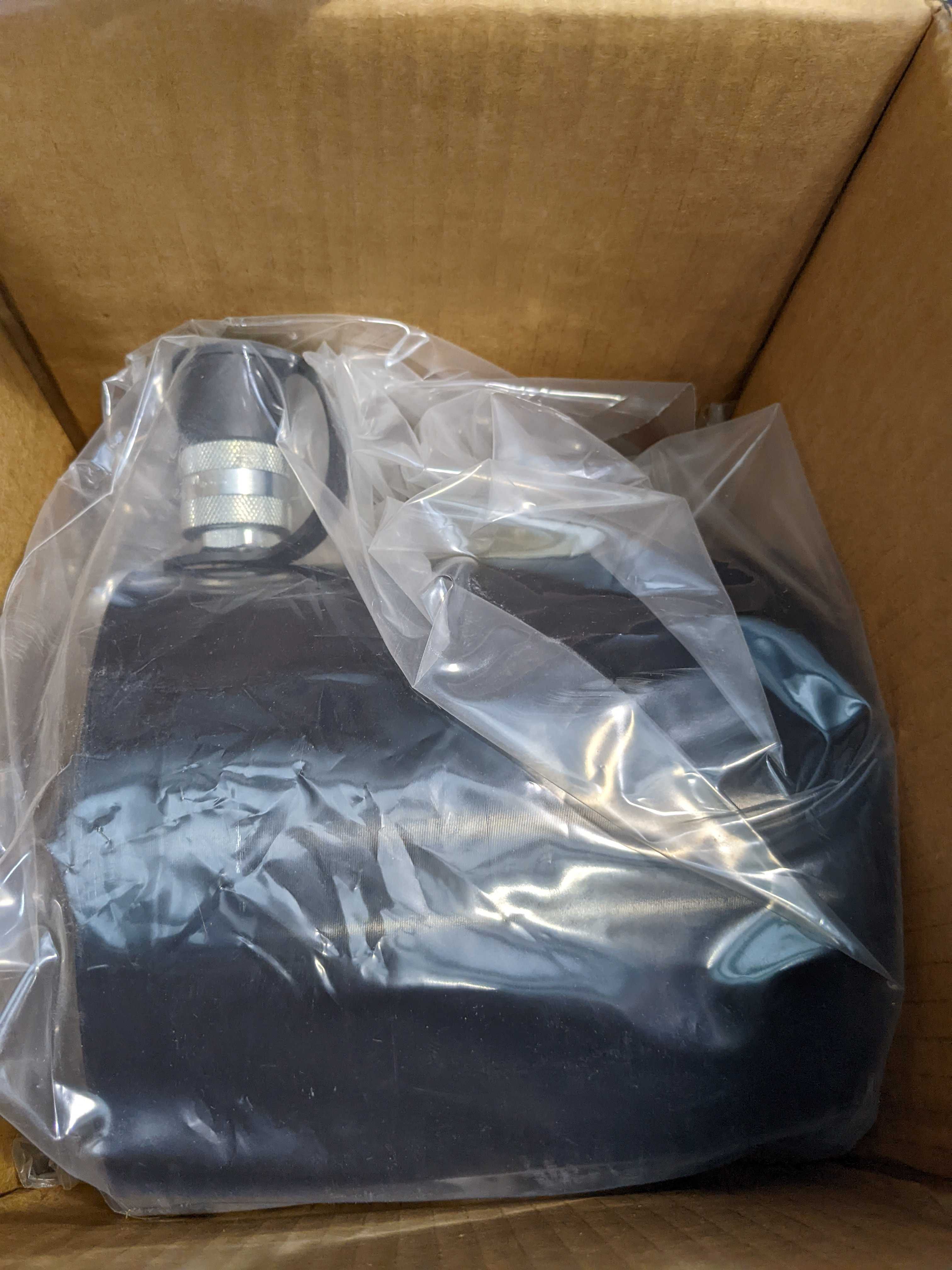 LOT OF TWO CYLINDERS - HYDRAULIC CYLINDERS