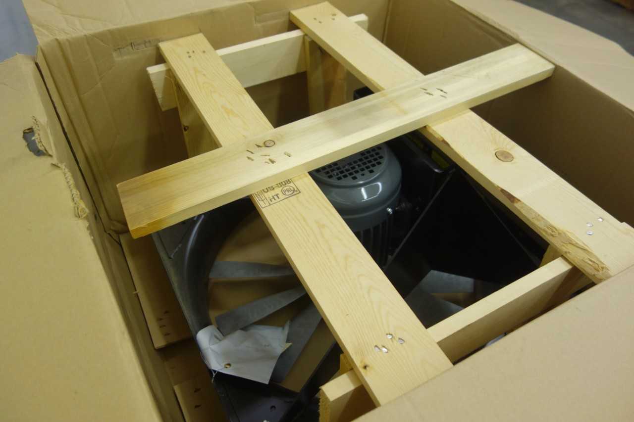 NEW CHICAGO DCP22-9EI-1.5-1800 FAN - TEMPERATURE CONTROL COMPONENTS