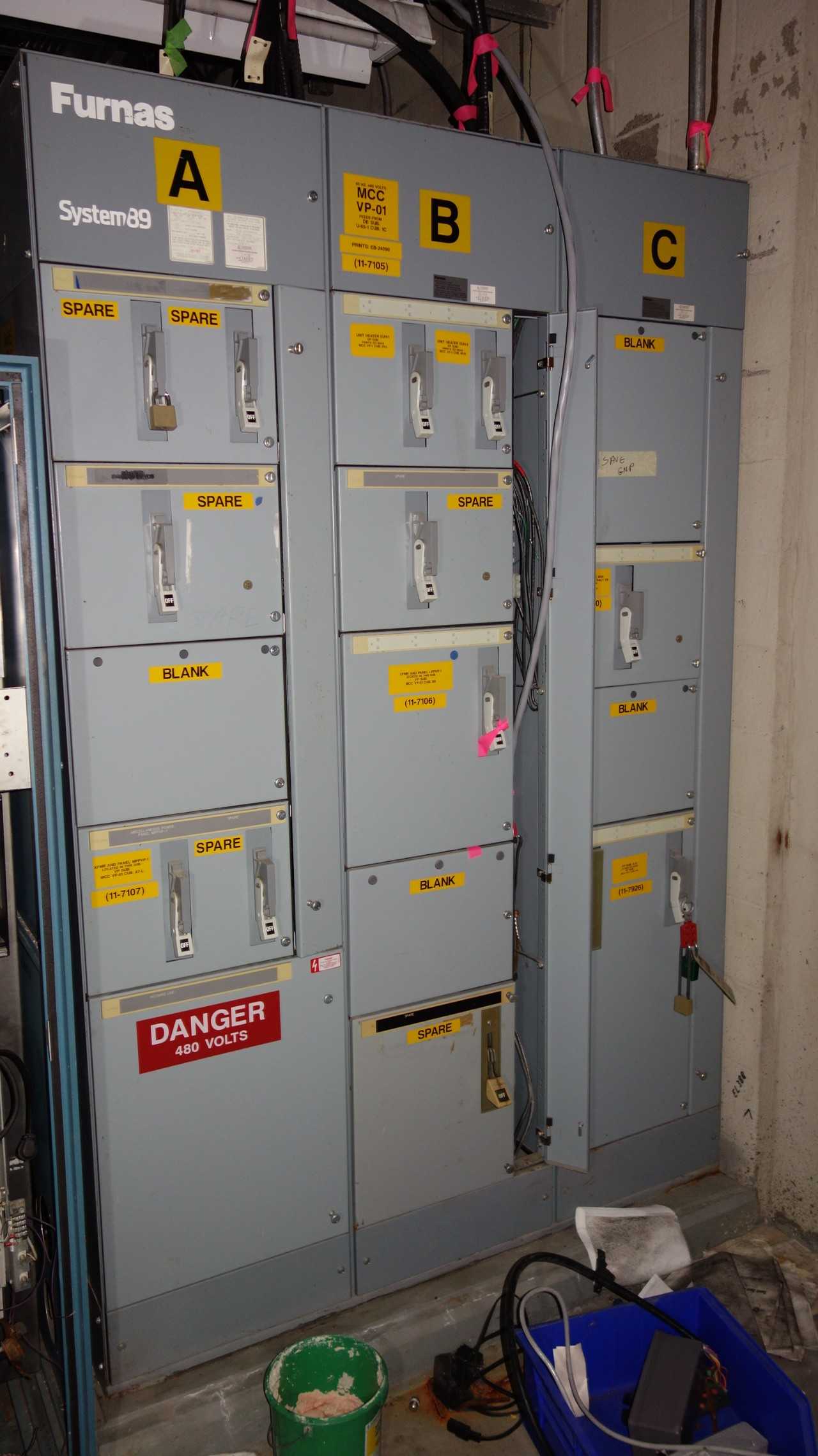 FURNAS SYSTEM 89 MCC MOTOR CONTROL CENTER - MOTOR CONTROL CENTERS