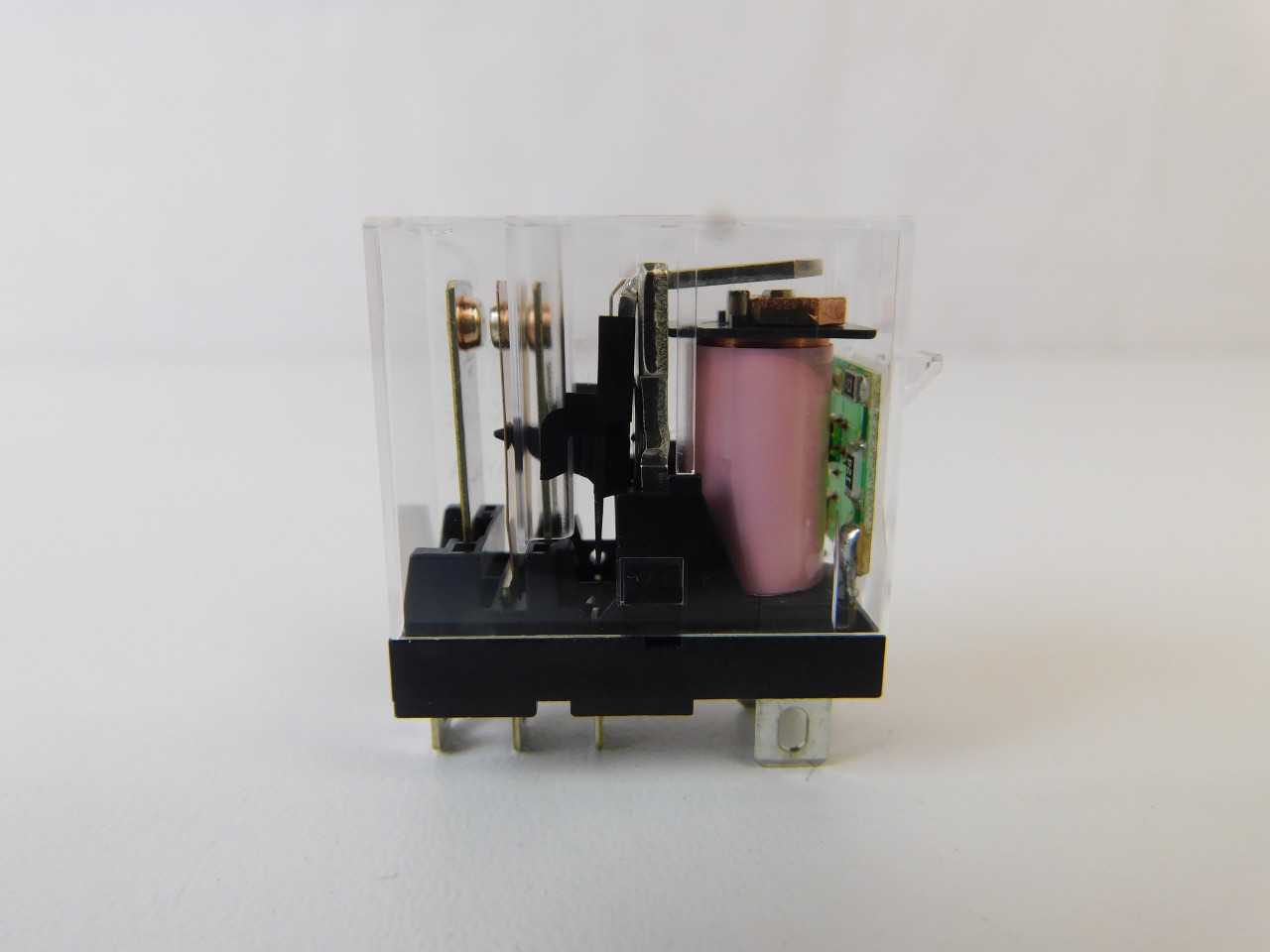 Quantity 150 of Eaton D4PR11B General Purpose Relay 240VAC - ELECTRICAL COMPONENTS