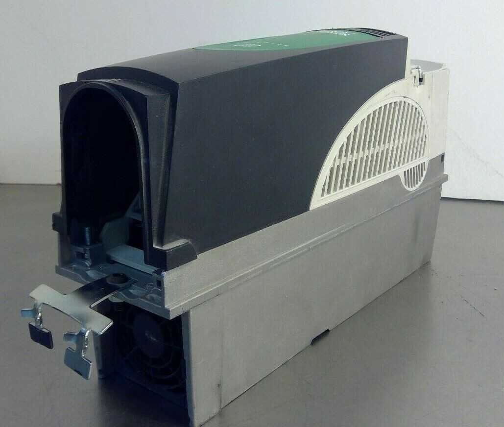 Lot of 3 EMERSON CT Leroy-Somer SP1406 Unidrive 0-480V 4.0/5.5kW 9.5/11A 3Ph "Pulled from Working Machinery and Bench Tested" - MOTOR DRIVES