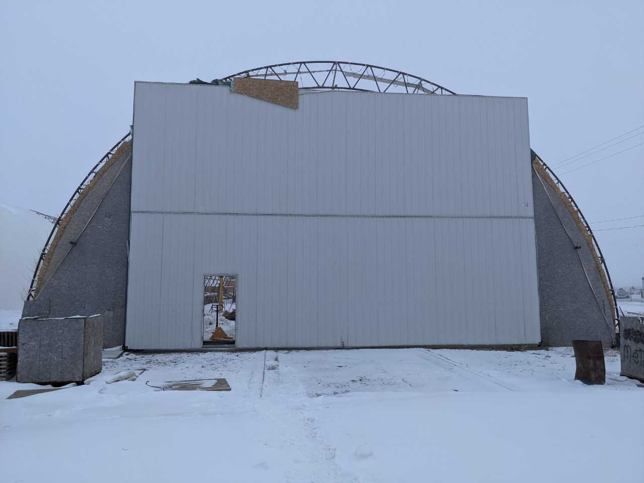 High-Qual Brand, fabric Quonset structure. 17 truss, 60 x 192 - MISCELLANEOUS