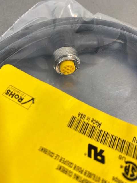 Lot of 25 TURCK WK4T-2-PSG 3M/S90/S771/SV ID# U0919-08 MOLDED CORDSET - New Open Box Item - ELECTRICAL COMPONENTS