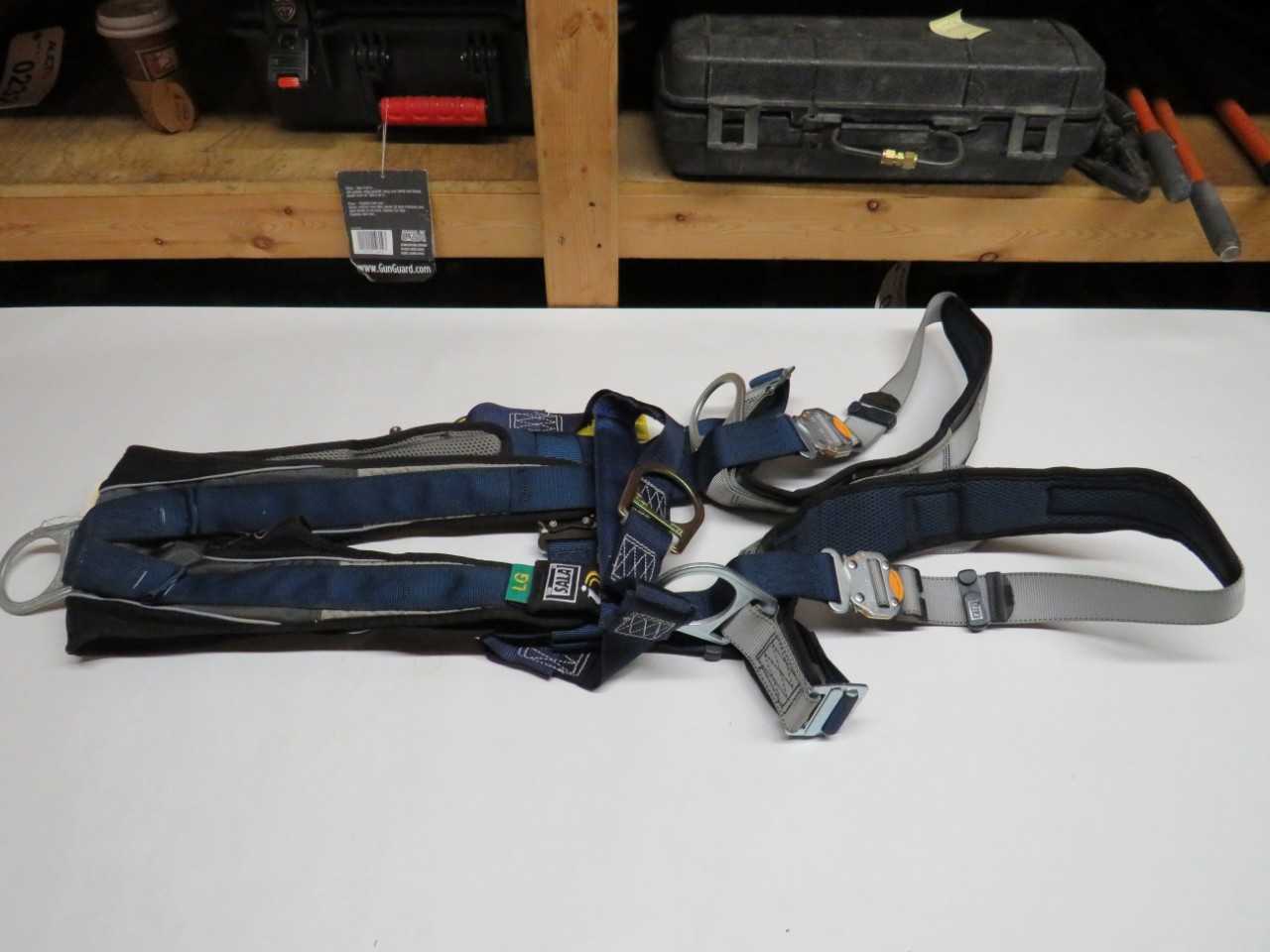 LARGE SALA EXOFIT MODEL 1231460 CONFINED SPACE HARNESS - SAFETY EQUIPMENT